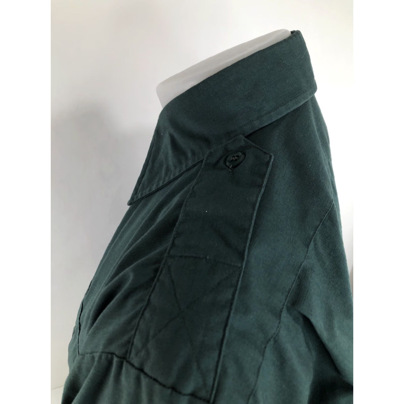 Epaulet DUXBAK - Vintage EPAULETS Safari Hunting Lg. Shirt Shirt Men L Green Long Sleeve Button-Up Size US L / EU 52-54 / 3 - 3 Thumbnail