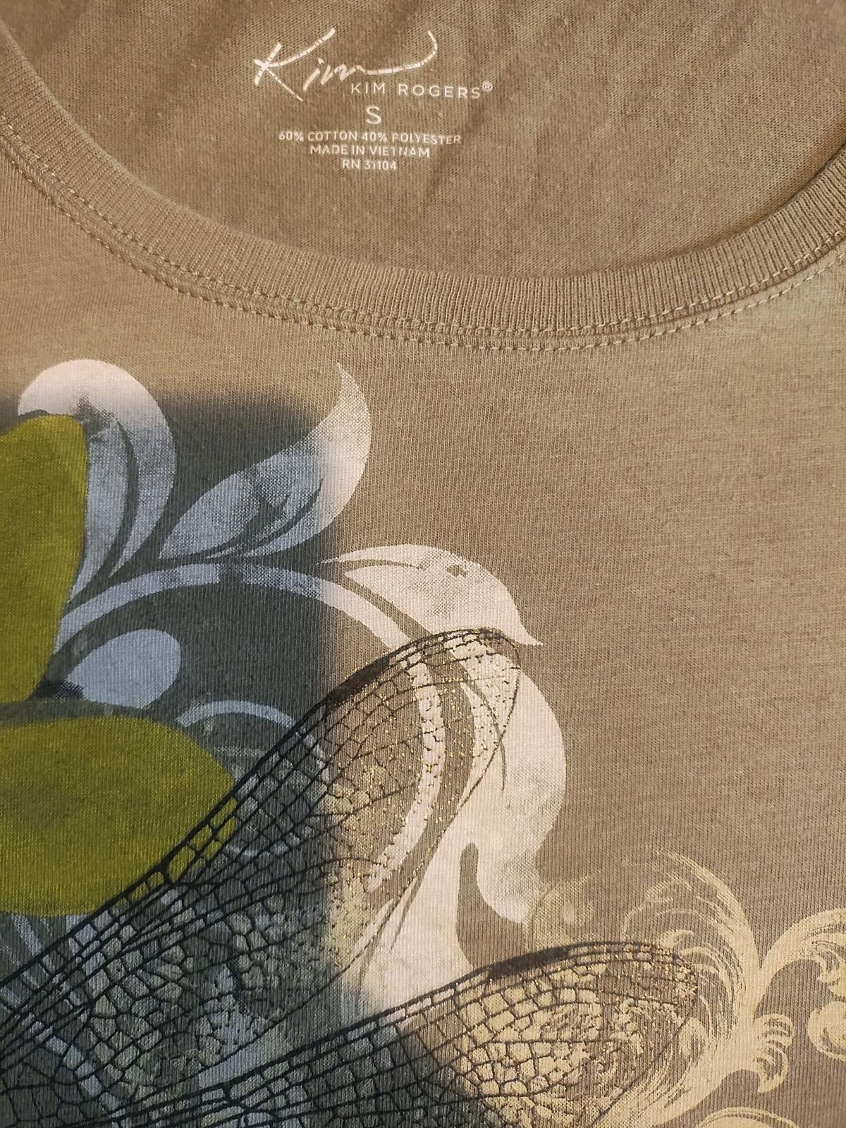 Designer Kim Rogers Short Sleeve Floral and Dragonfly Print T-Shirt Size S / US 4 / IT 40 - 6 Thumbnail