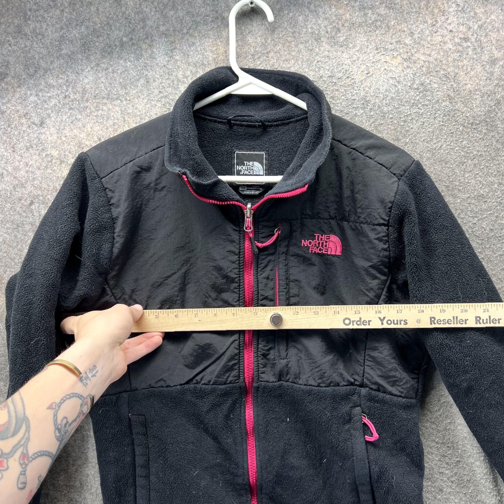 The North Face VINTAGE? The North Face Jacket Womens Medium Black Pink Polartec Fleece Full Zip Size M / US 6-8 / IT 42-44 - 7 Thumbnail