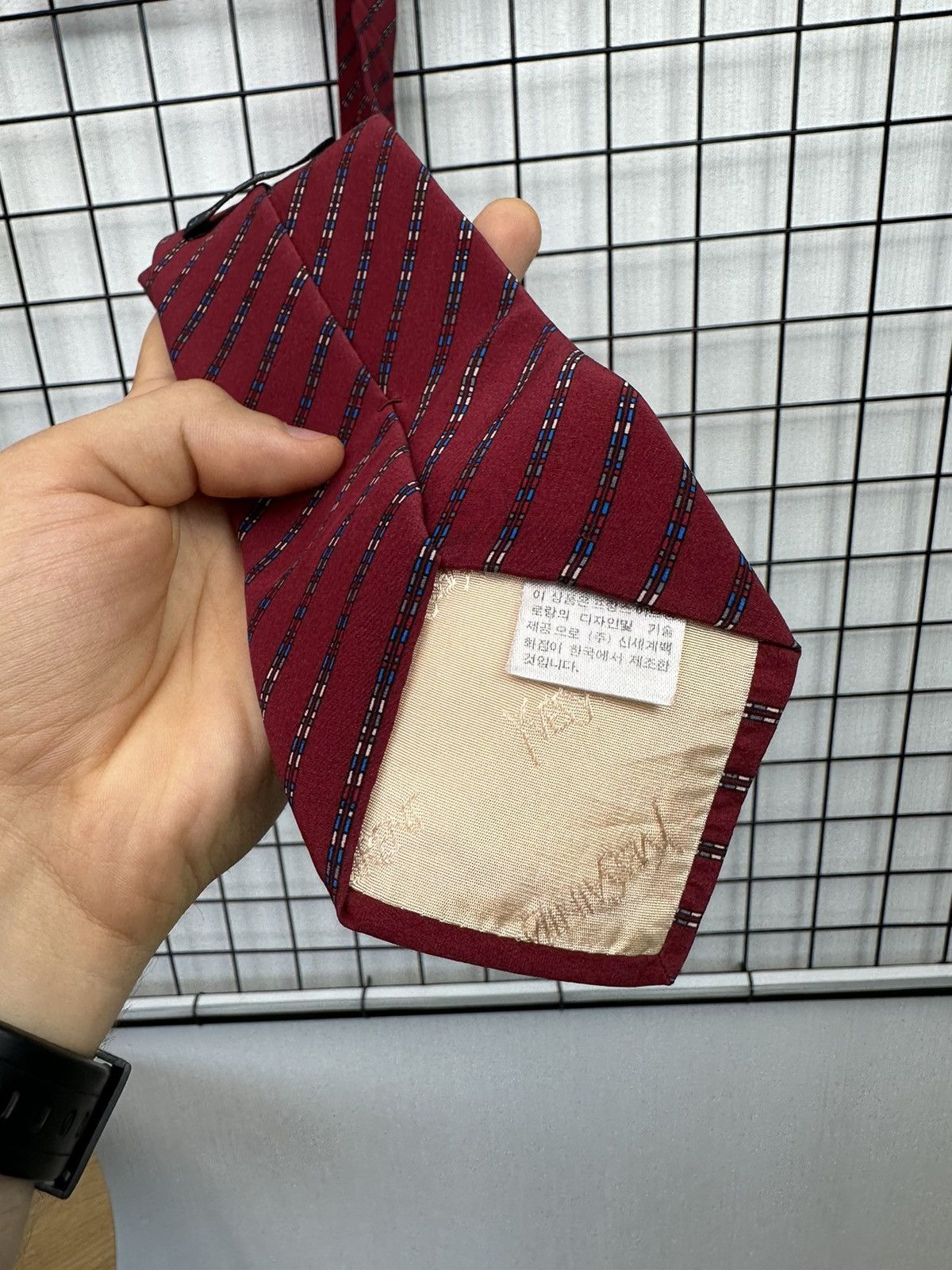 Vintage × Yves Saint Laurent Vintage Yves Saint Laurent tie 100% silk YSL Men OS Red Size ONE SIZE - 4 Thumbnail