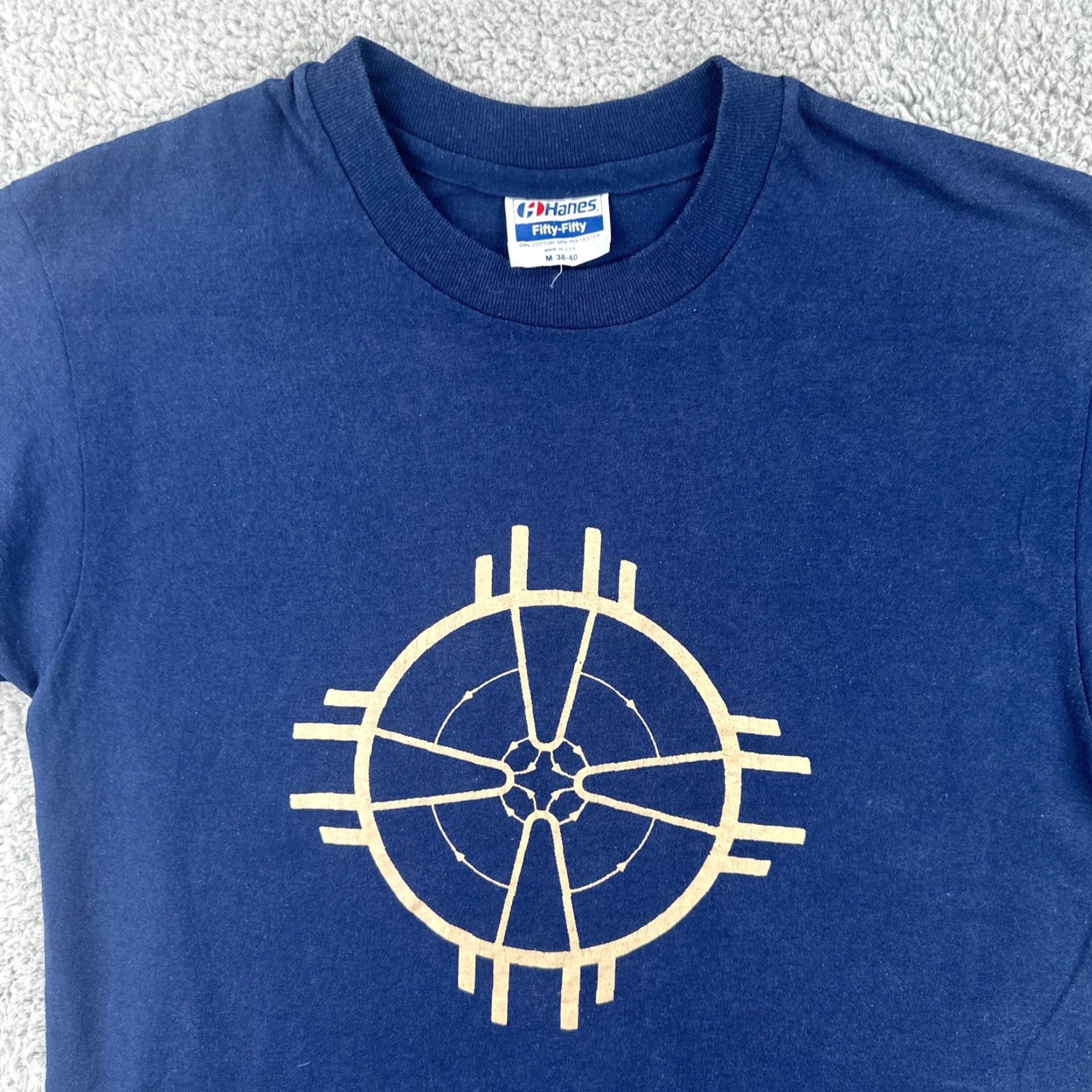 Hanes VINTAGE Hanes Fifty-Fifty 80s Men’s M Short Sleeve T Shirt Blue Zia Symbol Mens Size US M / EU 48-50 / 2 - 6 Thumbnail