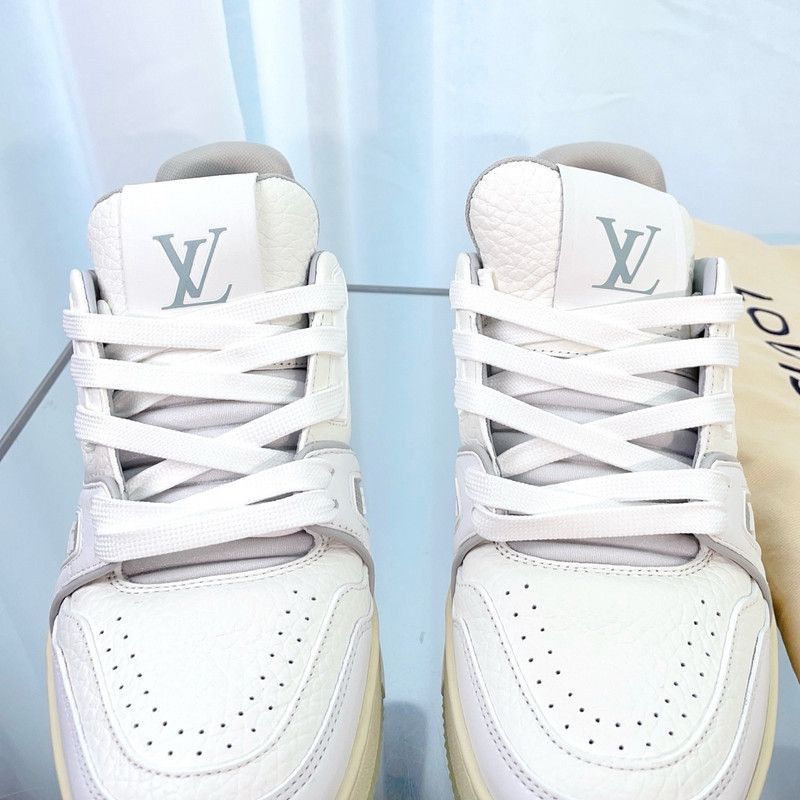 Louis Vuitton Louis Vuitton White Trainer Low-top Fashion Sneakers -2508 Size US 5.5 / EU 38 - 2 Thumbnail