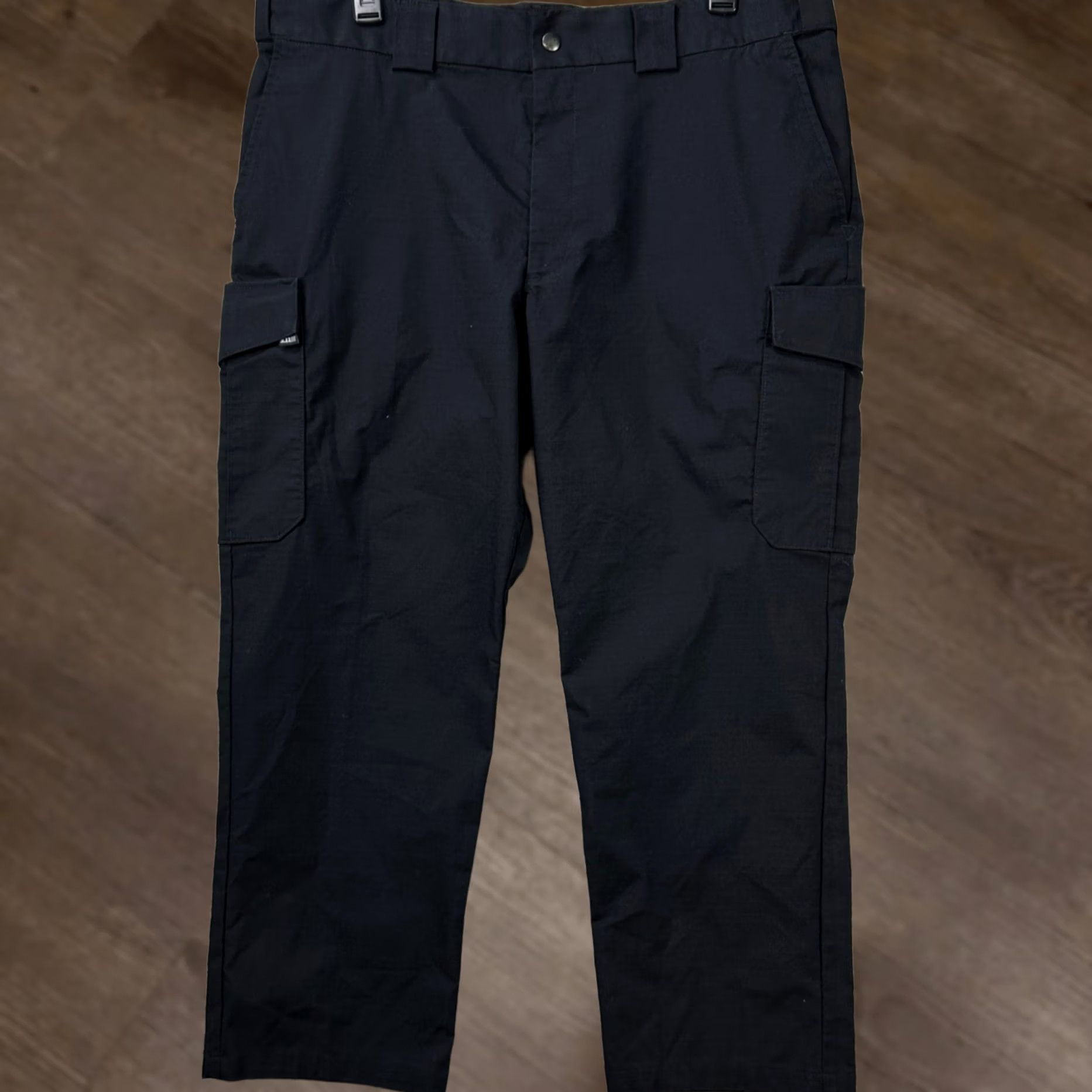 Vintage 5.11 Tactical Pants Cargo Mens 42 Black Workwear Straight Leg Flat Front Outdoor Casual Modern Size US 42 / EU 58 - 1 Thumbnail