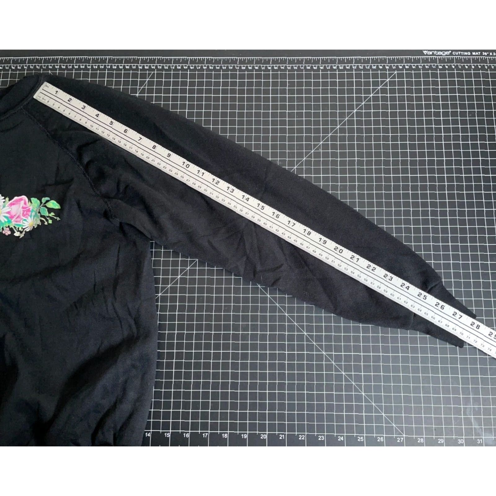 Tultex VINTAGE Tultex Floral Print Sweatshirt Womens Large Black Graphic Lightweight 80s Nature Casual Size L / US 10 / IT 46 - 7 Thumbnail