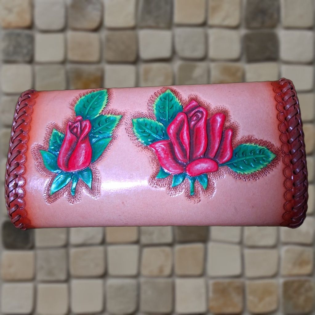 Vintage VINTAGE Tooled Leather Wallet Trifold Checkbook Photos FAYE Red Roses Floral Braided Trim Hippie Style Women Wallet 7.5" Brown Leather Size ONE SIZE - 1 Thumbnail