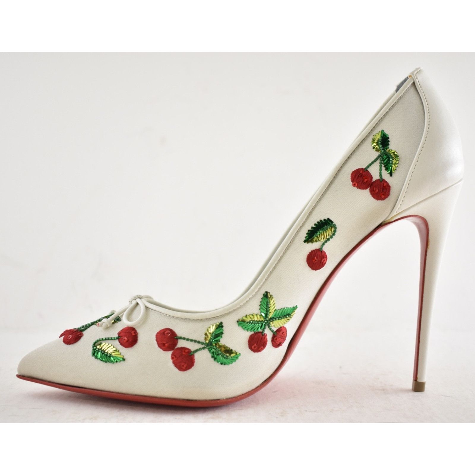 Christian Louboutin Christian Louboutin Cherrypump Latte White Organza Red 39.5 Size US 9.5 / IT 39.5 - 18 Thumbnail