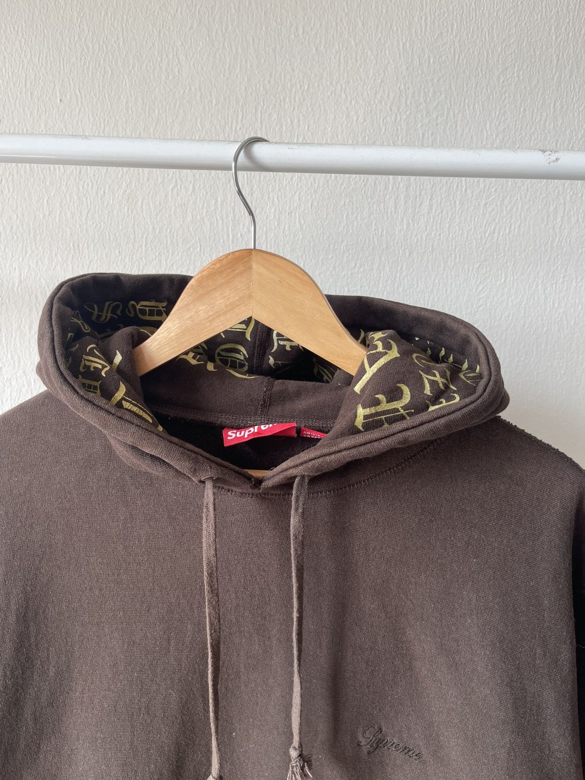 Supreme 2005 Supreme Sun Tzu Old Script Hoodie Size US XL / EU 56 / 4 - 9 Thumbnail