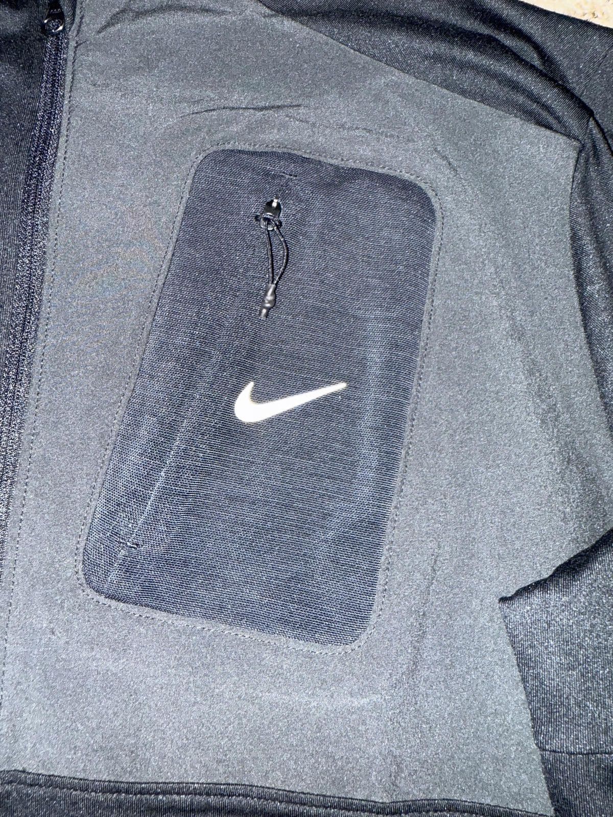 Nike Nike Men's Running Division Dri-FIT UV 1/2 Zip Top Sample Size US M / EU 48-50 / 2 - 4 Thumbnail