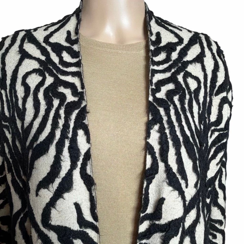 Zara Zara Knit Limited Edition Textured Zebra Cardigan Coat, Luxe Size M / US 6-8 / IT 42-44 - 3 Thumbnail