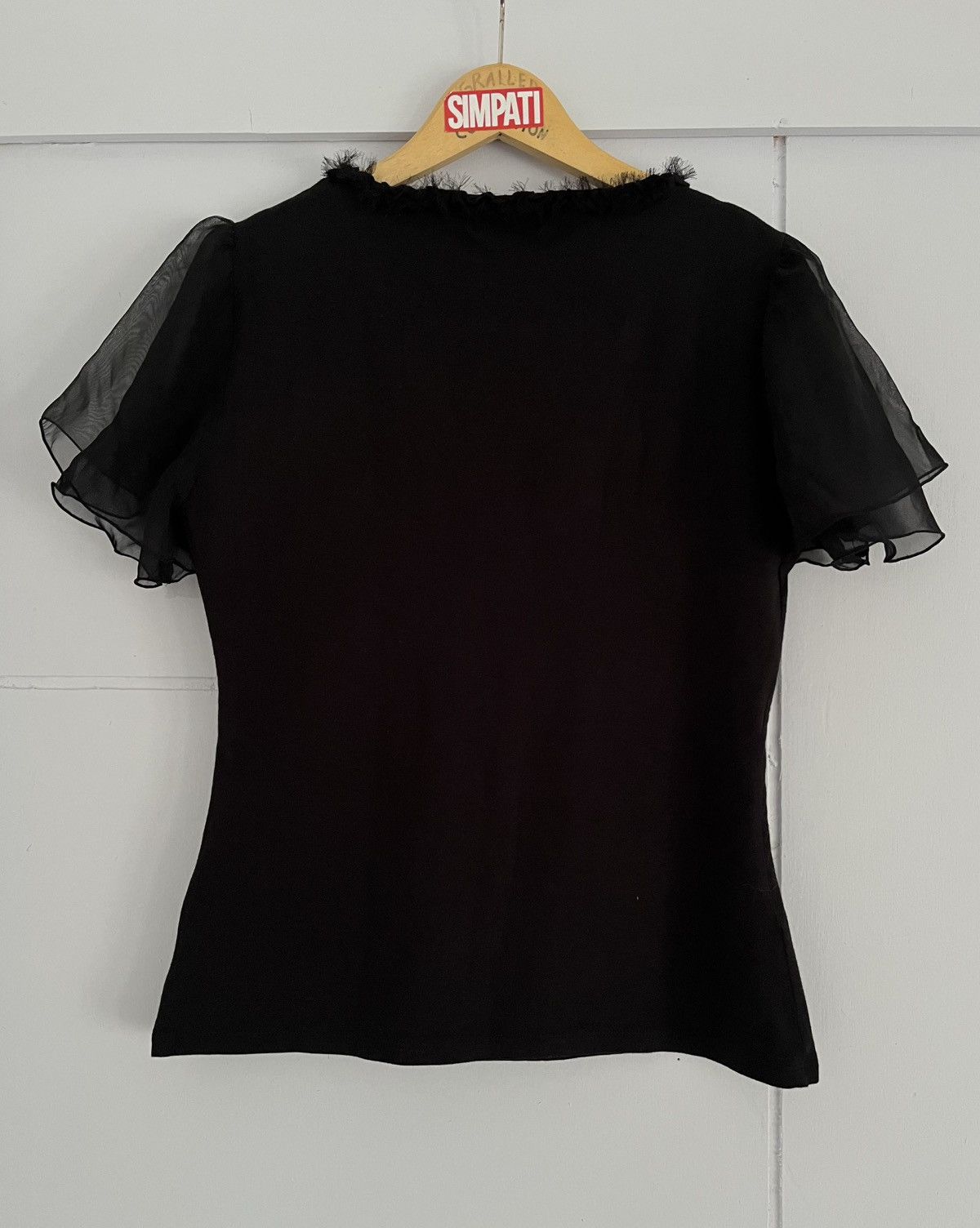 Courreges Vintage Courreges Gothic t-shirt Size S / US 4 / IT 40 - 2 Thumbnail
