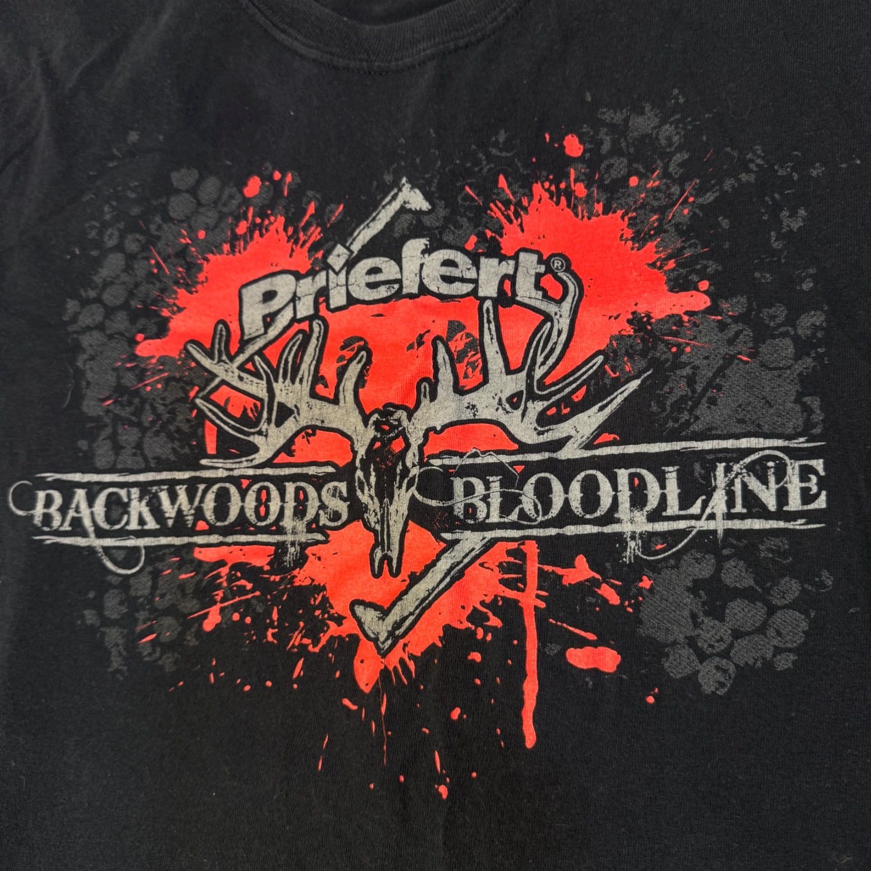 Gildan Priefert Backwoods & Bloodlines Deer Hunting Equipment Tshirt - L Black Shirt Mens Short Sleeve Logo 2010-2019 Jersey Cotton Gildan Regular Crew Neck Size US L / EU 52-54 / 3 - 3 Thumbnail