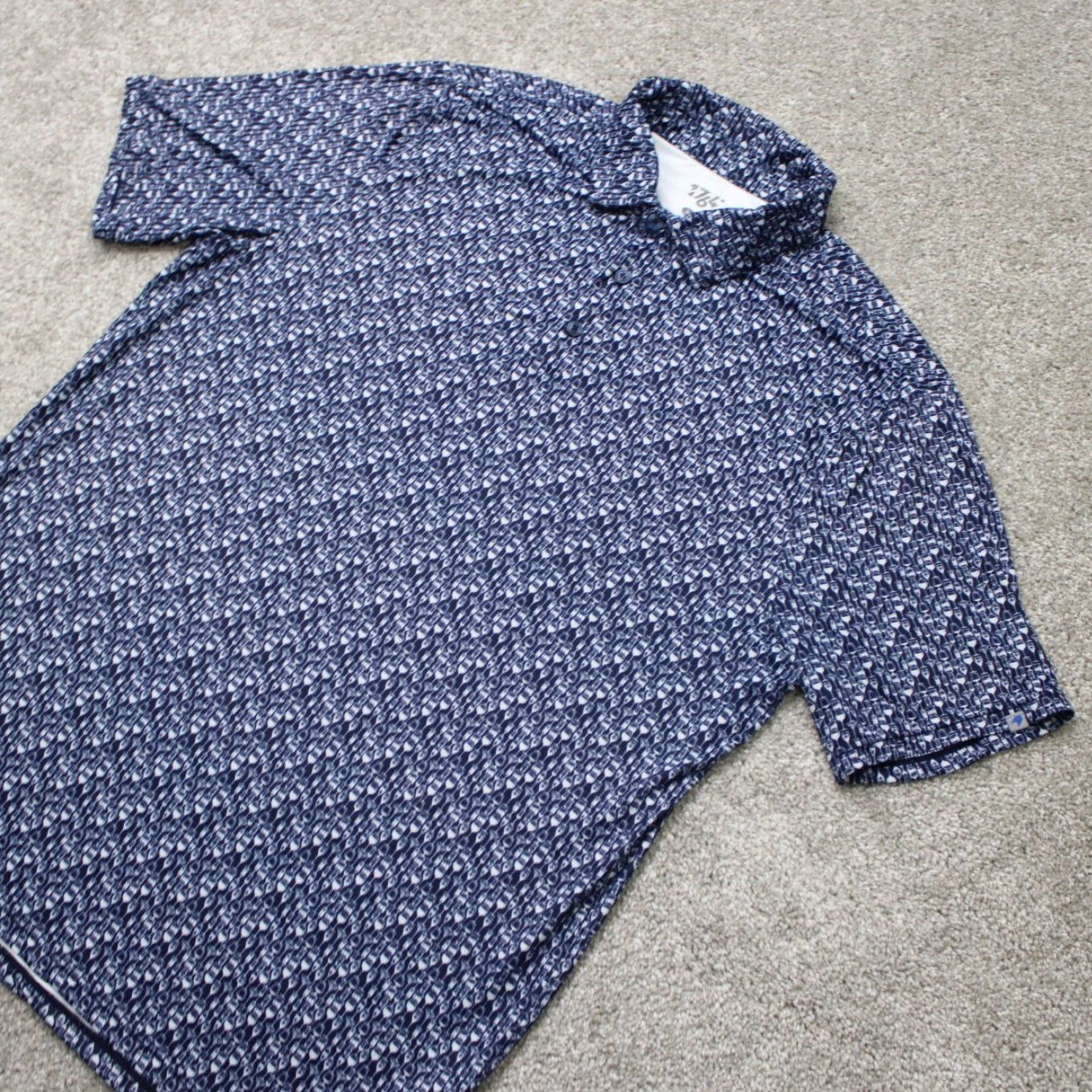 Vintage 1764 Polo Shirt Mens Large Blue Geometric Print Short Sleeve Polo Shirt Large Blue 1764 Sports Golf Casual Men’s Shirt Material Polyester Spandex Size US L / EU 52-54 / 3 - 4 Thumbnail
