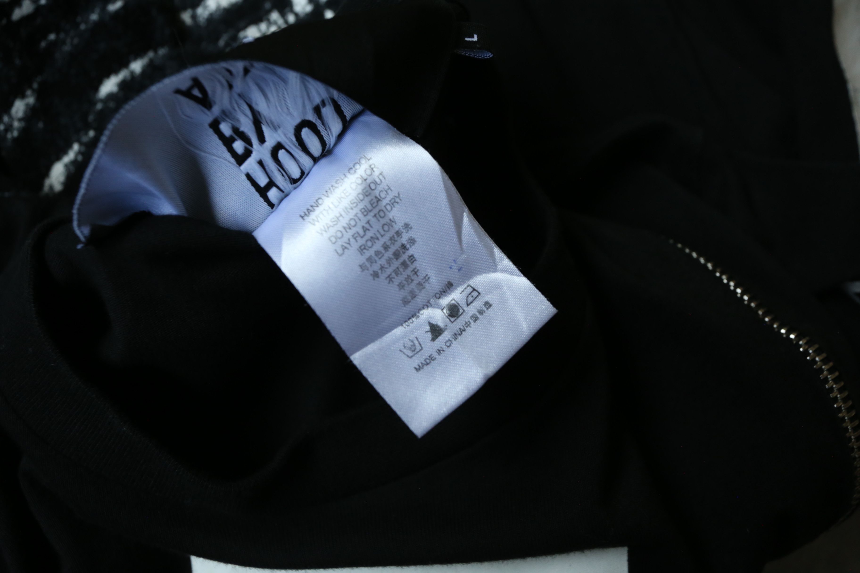 Hood By Air Hood by Air - F/W 13 - H.R. Giger Zipped Longsleeves Size US L / EU 52-54 / 3 - 9 Thumbnail