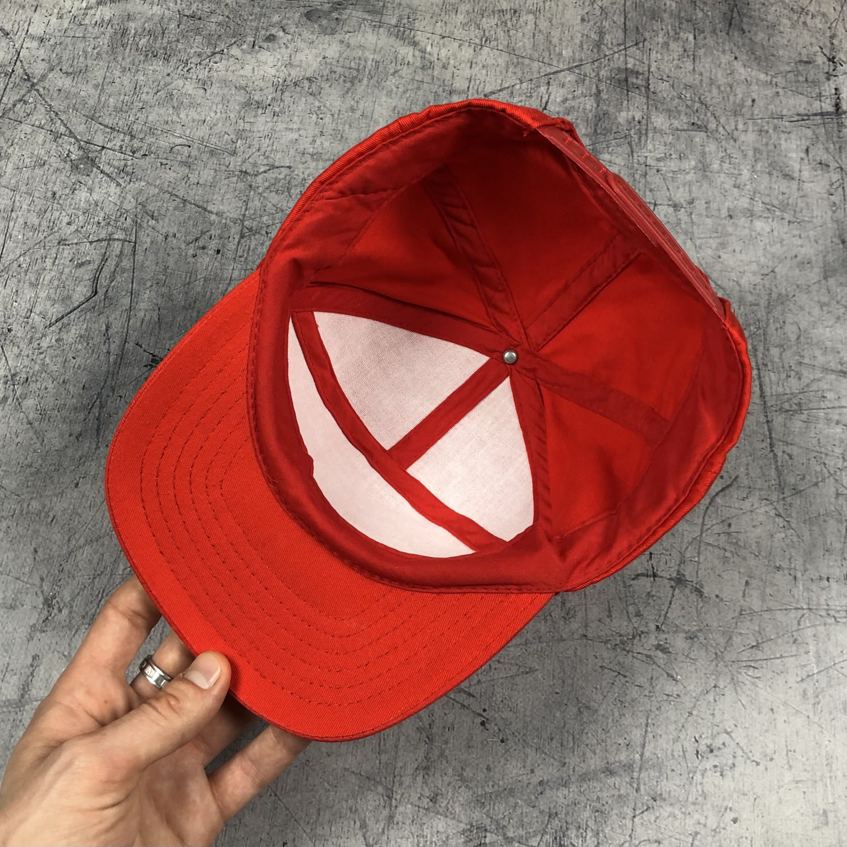 NASCAR Vintage 1997 Le Mans Grand Prix Action Cap Size ONE SIZE - 6 Thumbnail