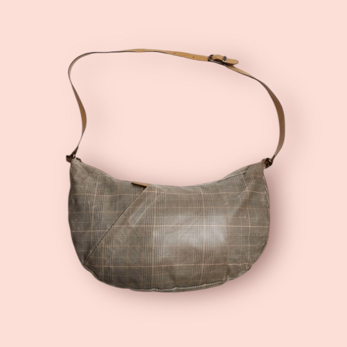 Issey Miyake × Japanese Brand × Tsumori Chisato TSUMORI CHISATO (ISSEY MIYAKE) PLAID BANANA SHOULDER BAG Size ONE SIZE - 1 Thumbnail