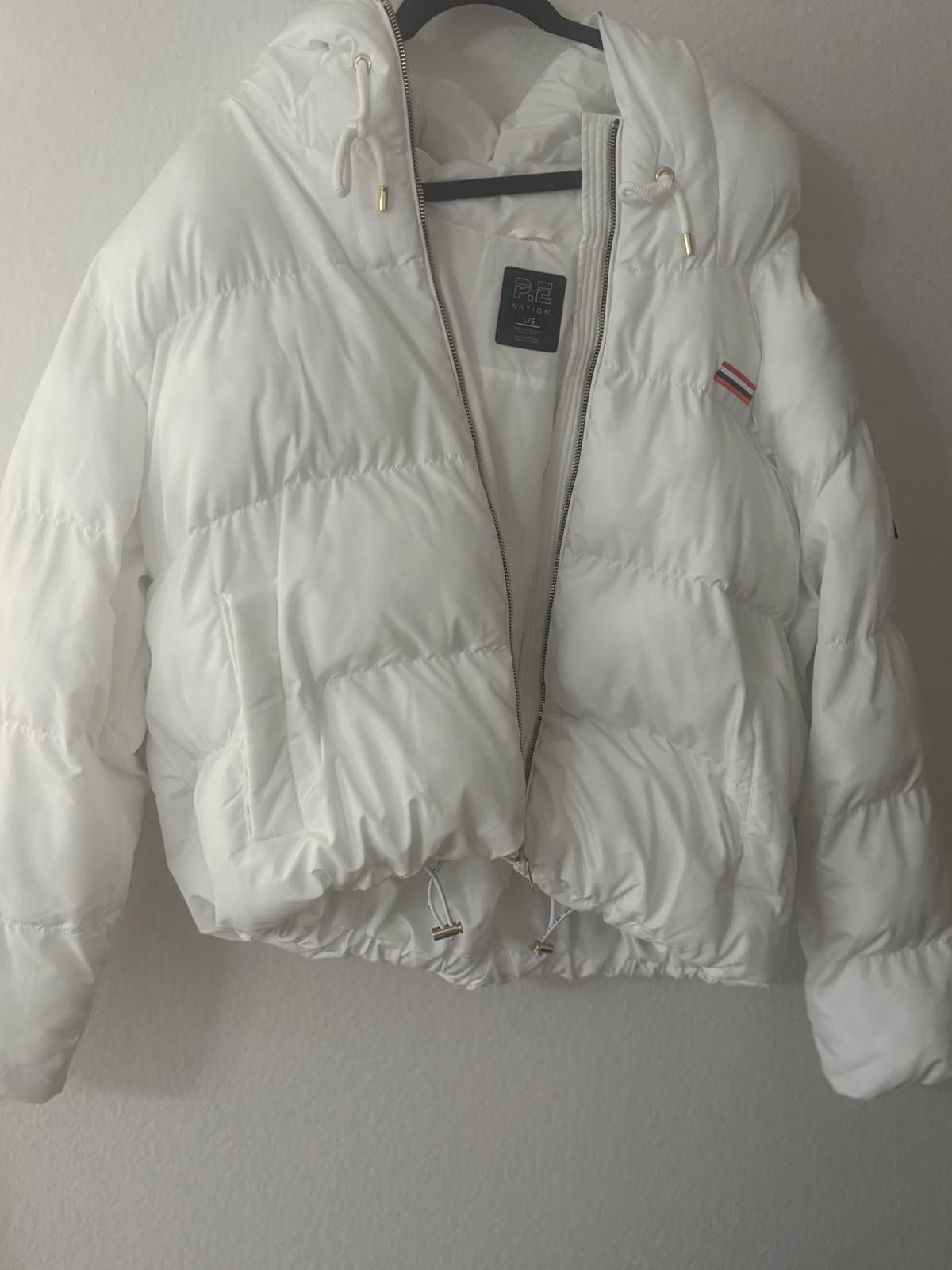 P.E Nation PE Nation Large White Large Puffer Jacket with Gold Harware Size L / US 10 / IT 46 - 1 Thumbnail