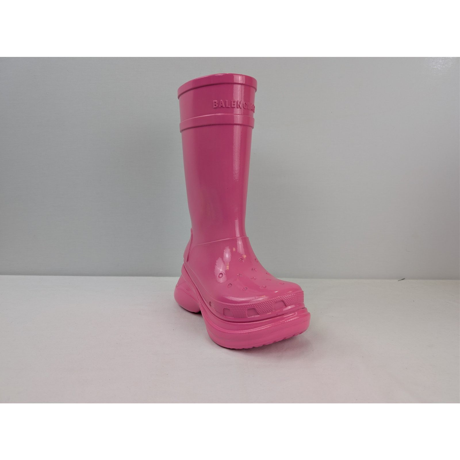 Balenciaga o1rshd1 Patent Eva Crocs Boots in Pink 37 Size US 7 / IT 37 - 1 Thumbnail