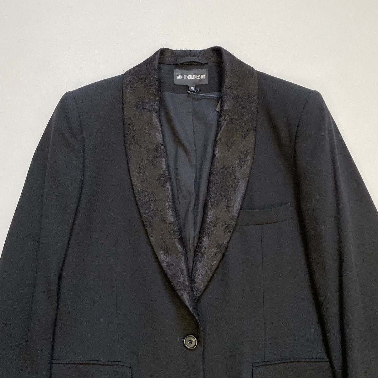 Ann Demeulemeester Sample ‘Oriental Brocade’ Shawl Collar Blazer Size 38R - 3 Thumbnail