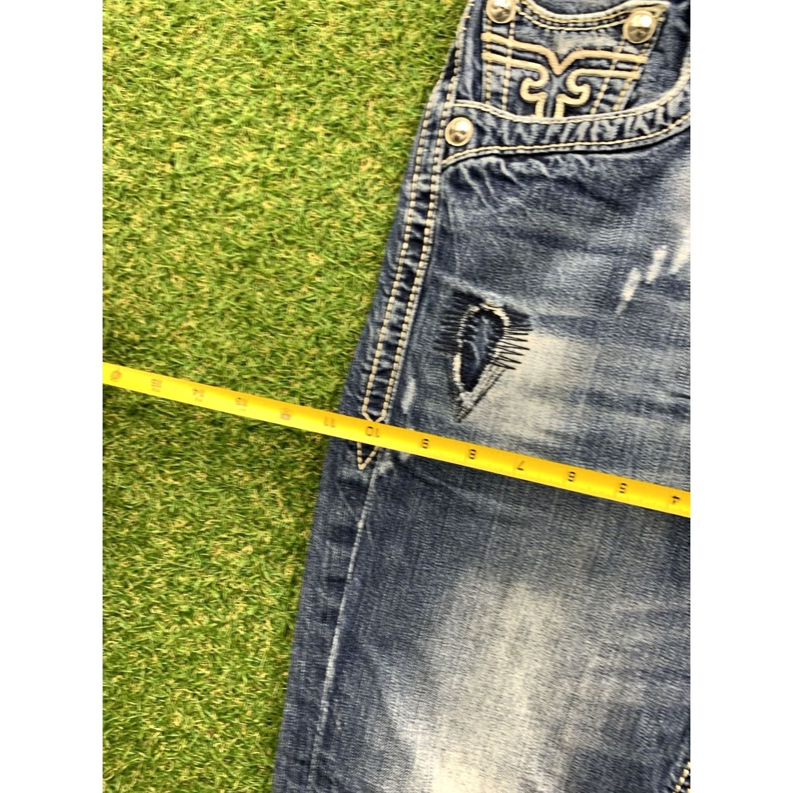 Vintage Rock Revival Jeans Men 33 Bootcut Medium Wash Distressed 5-Pocket Denim Blue Rock Grunge Biker 2000s Mens Size US 33 - 5 Thumbnail