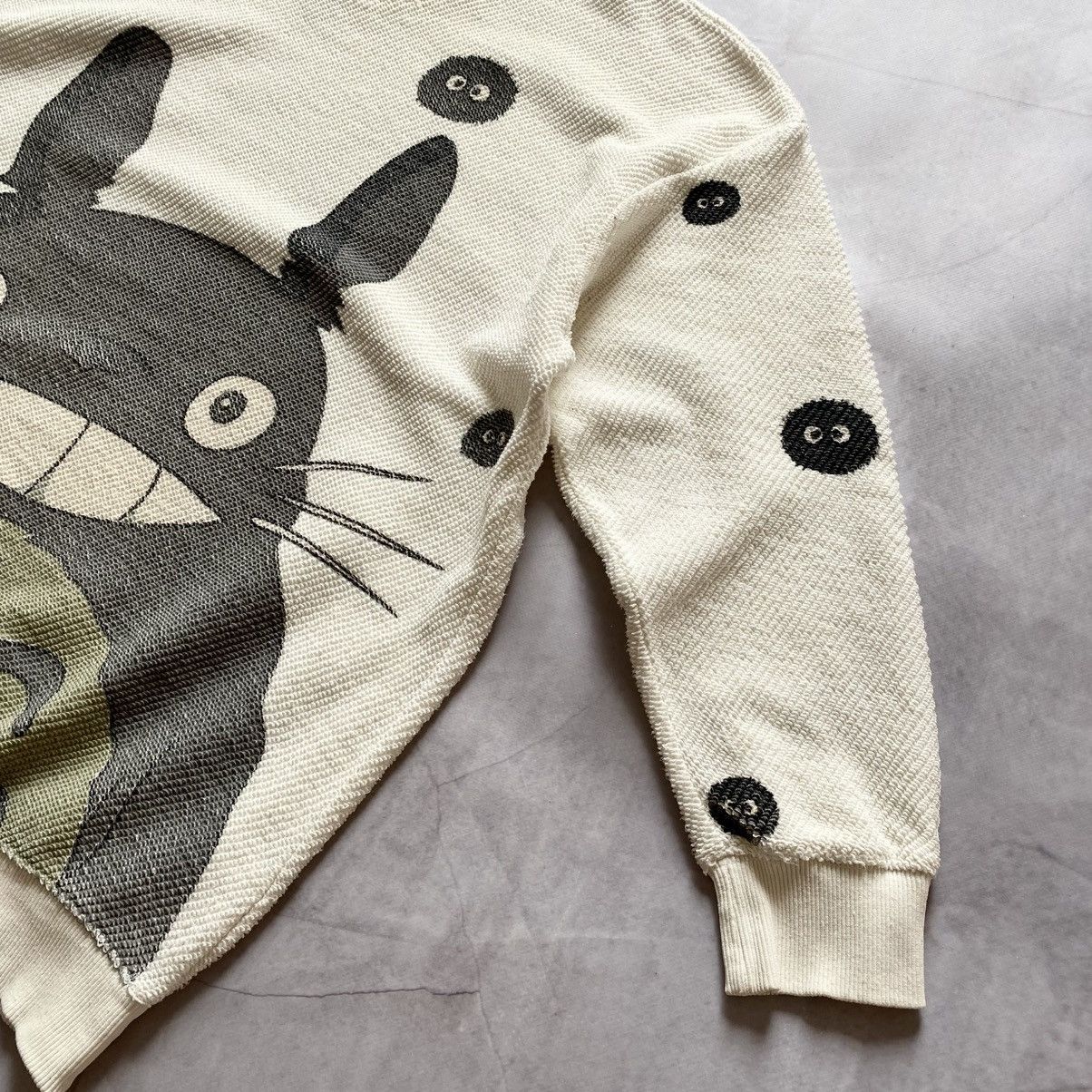 Anime My Neighbor Totoro Big Logo Totoro Sweater Y2K Anime Movie Size US L / EU 52-54 / 3 - 3 Thumbnail