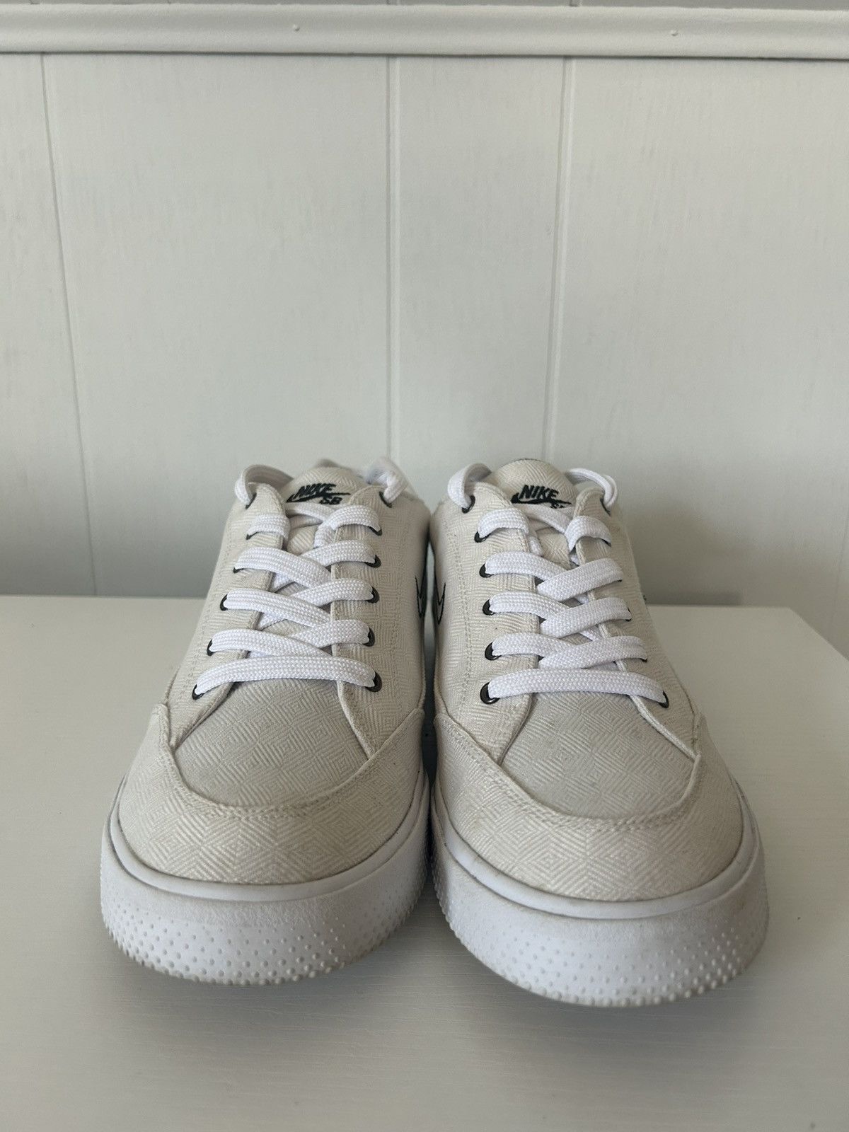 Nike × Supreme Nike SB x Supreme GTS QS White Size US 10.5 / EU 43-44 - 3 Thumbnail