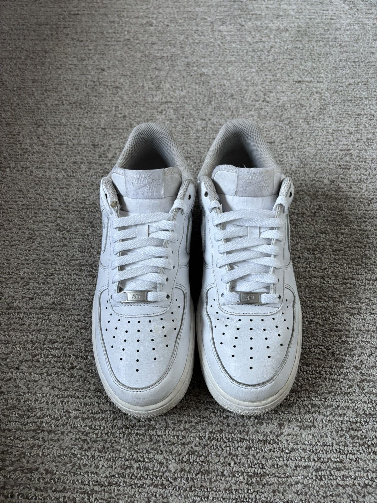 Nike Nike Air Force One Size US 9 / EU 42 - 1 Thumbnail