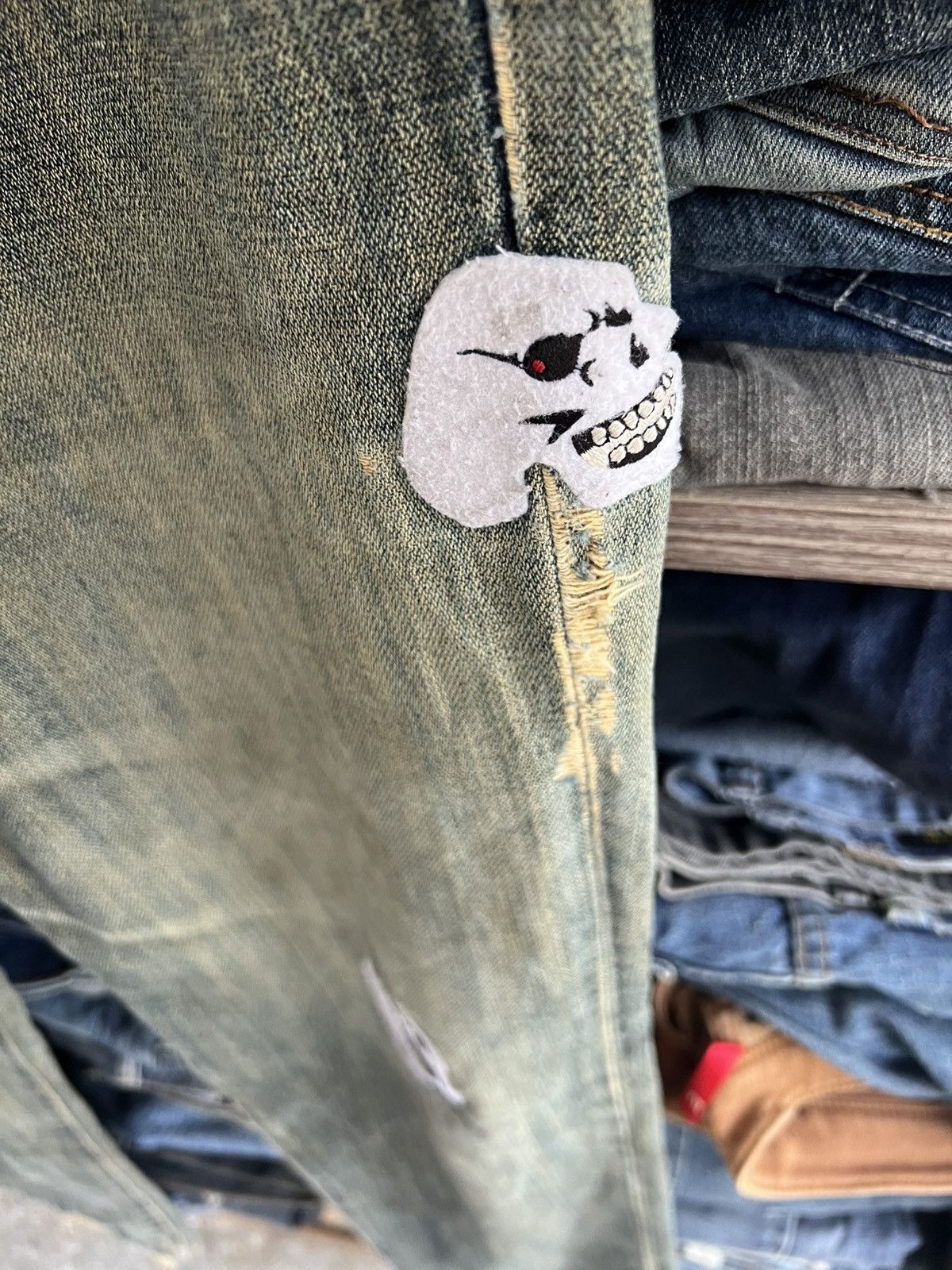 Wrangler 🔥Vintage Wrangler Skulls Patches Distressed Denim Size US 30 / EU 46 - 9 Thumbnail