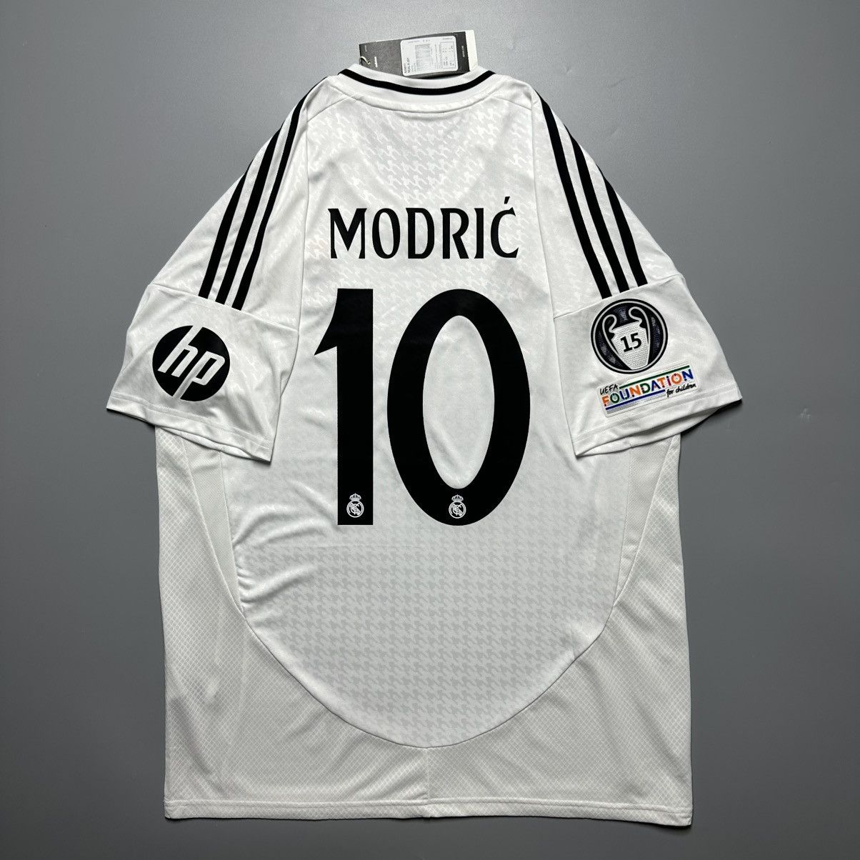 Adidas REAL MADRID ADIDAS 2024/2025 FOOTBALL HOME JERSEY #10 MODRIC Size US L / EU 52-54 / 3 - 1 Thumbnail