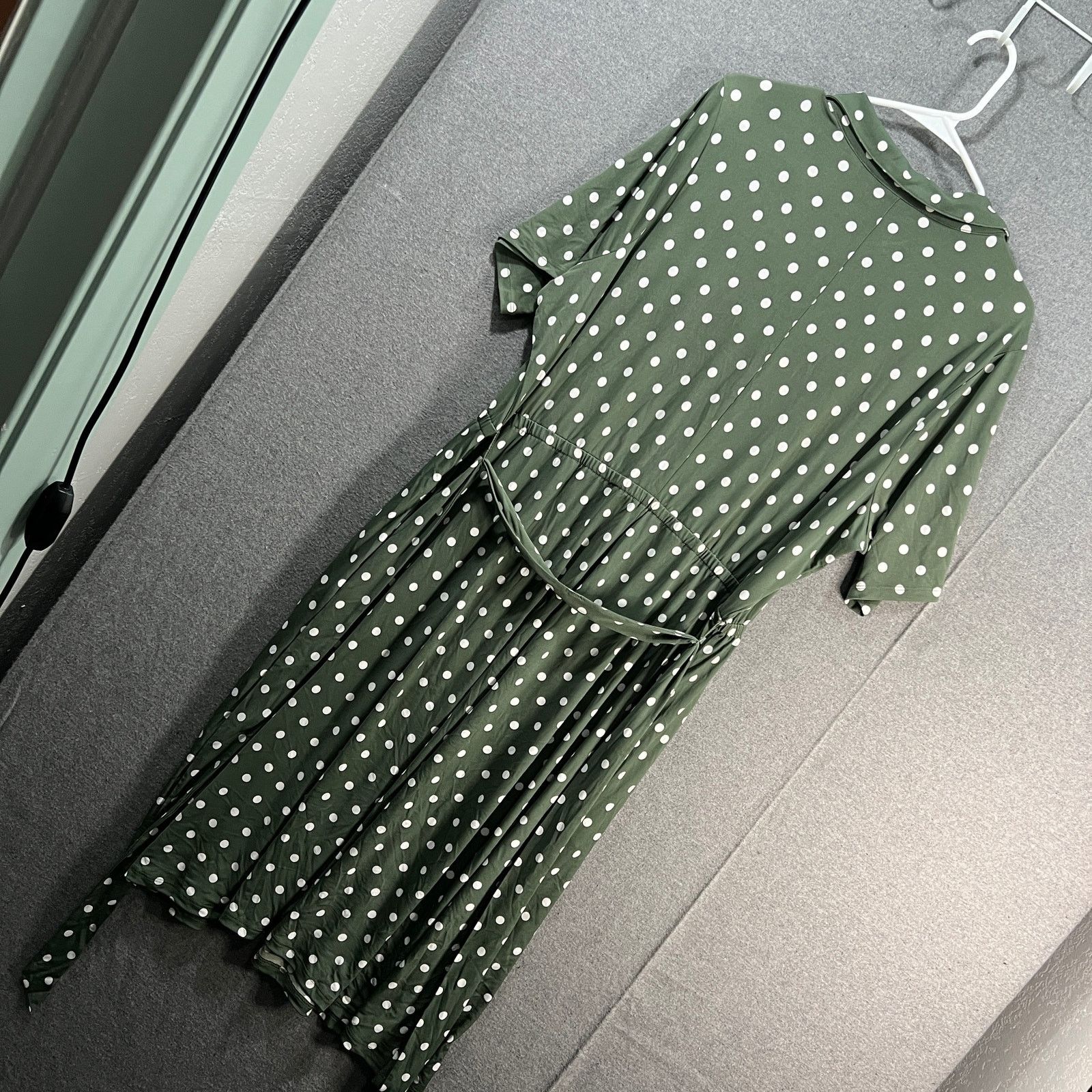 Other Girl With Curves Regular Collared Knit Midi Shirt Dress Size XL / US 12-14 / IT 48-50 - 2 Thumbnail