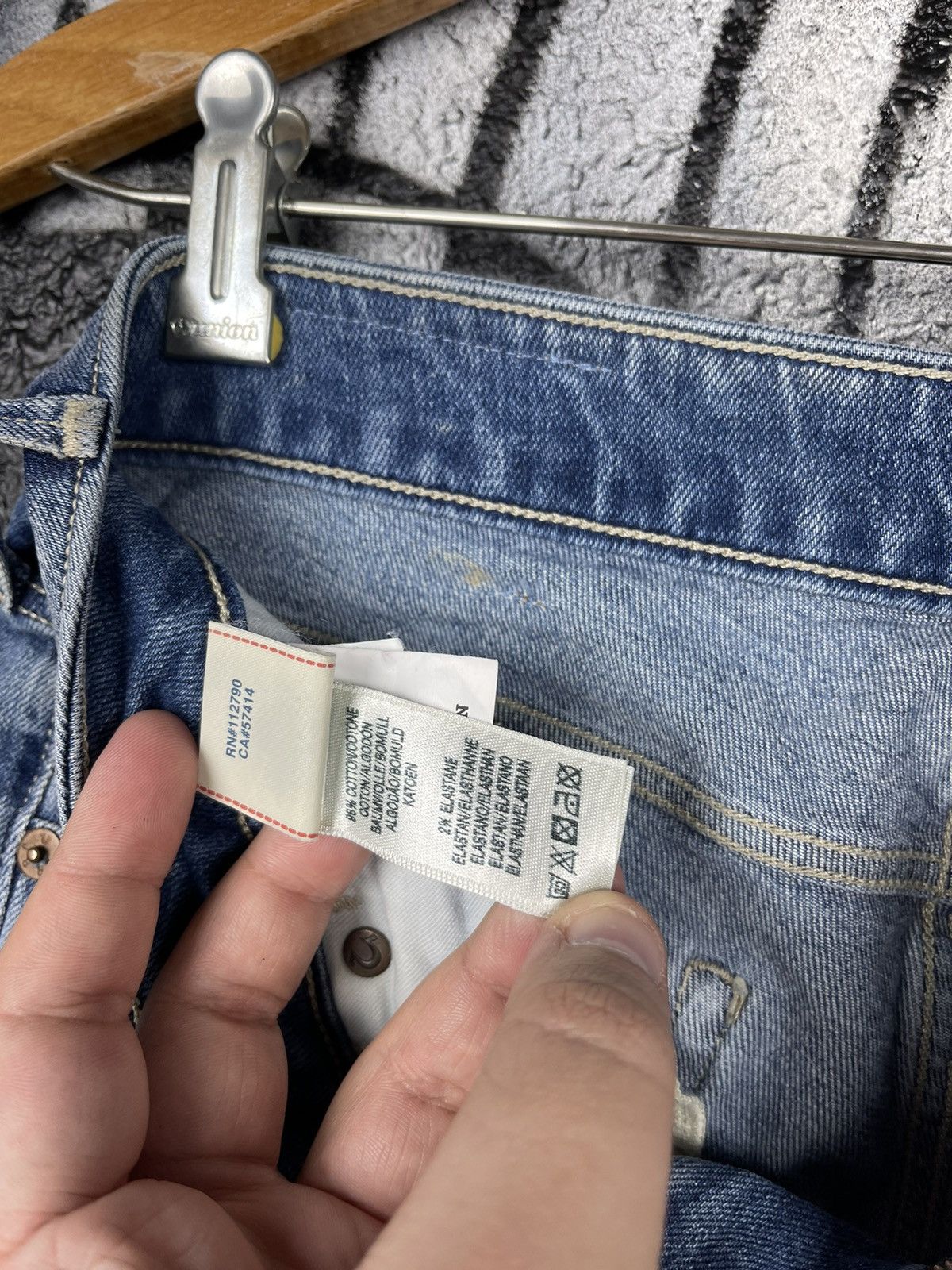 True Religion True Religion Shannon Distressed Denim Slim Jeans Women’s 26 Size 26" / US 2 / IT 38 - 17 Thumbnail