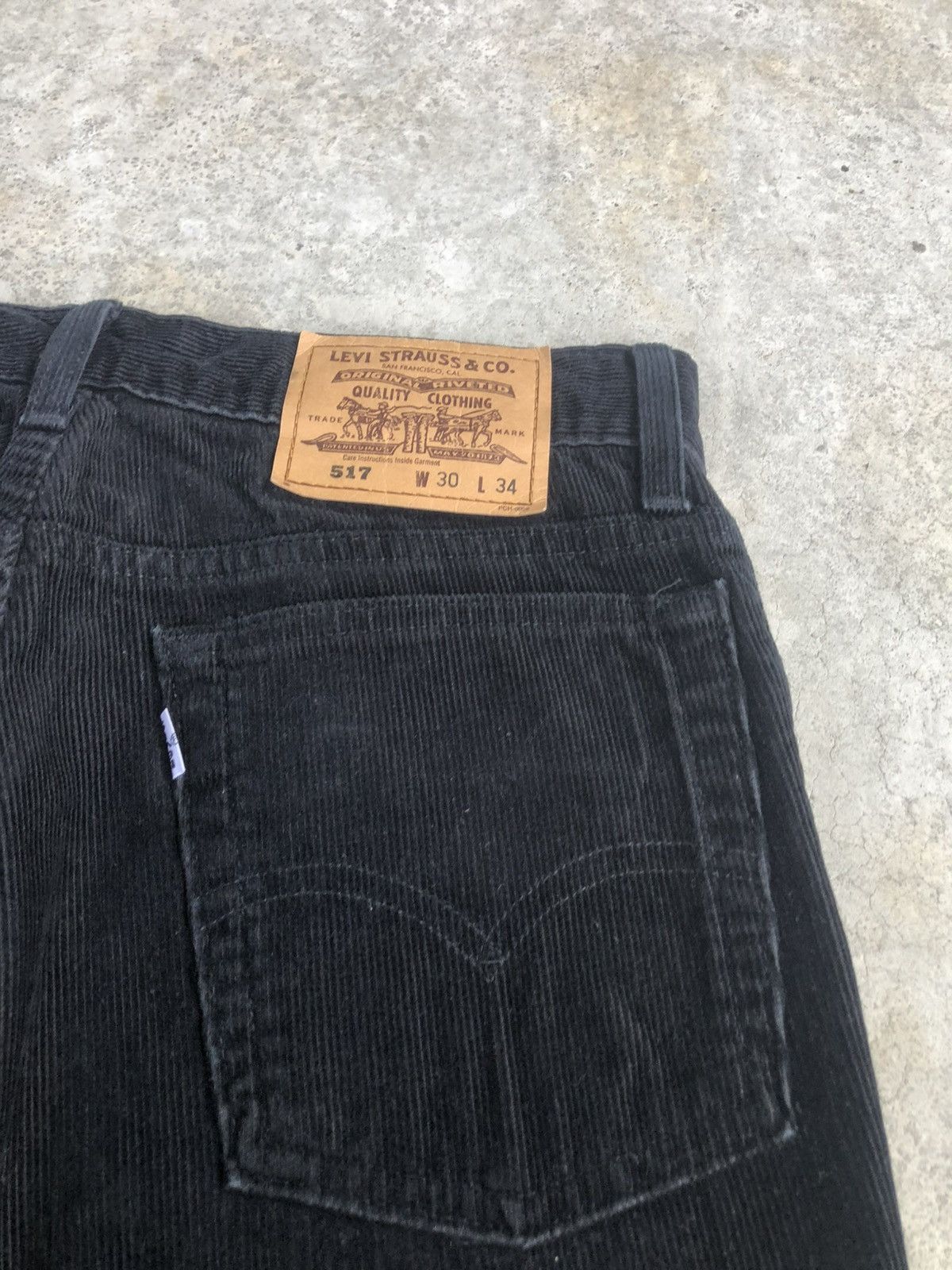 If Six Was Nine Vintage 90s Levi’s 517 Flared Jeans Corduroy Pants Size US 29 - 16 Thumbnail