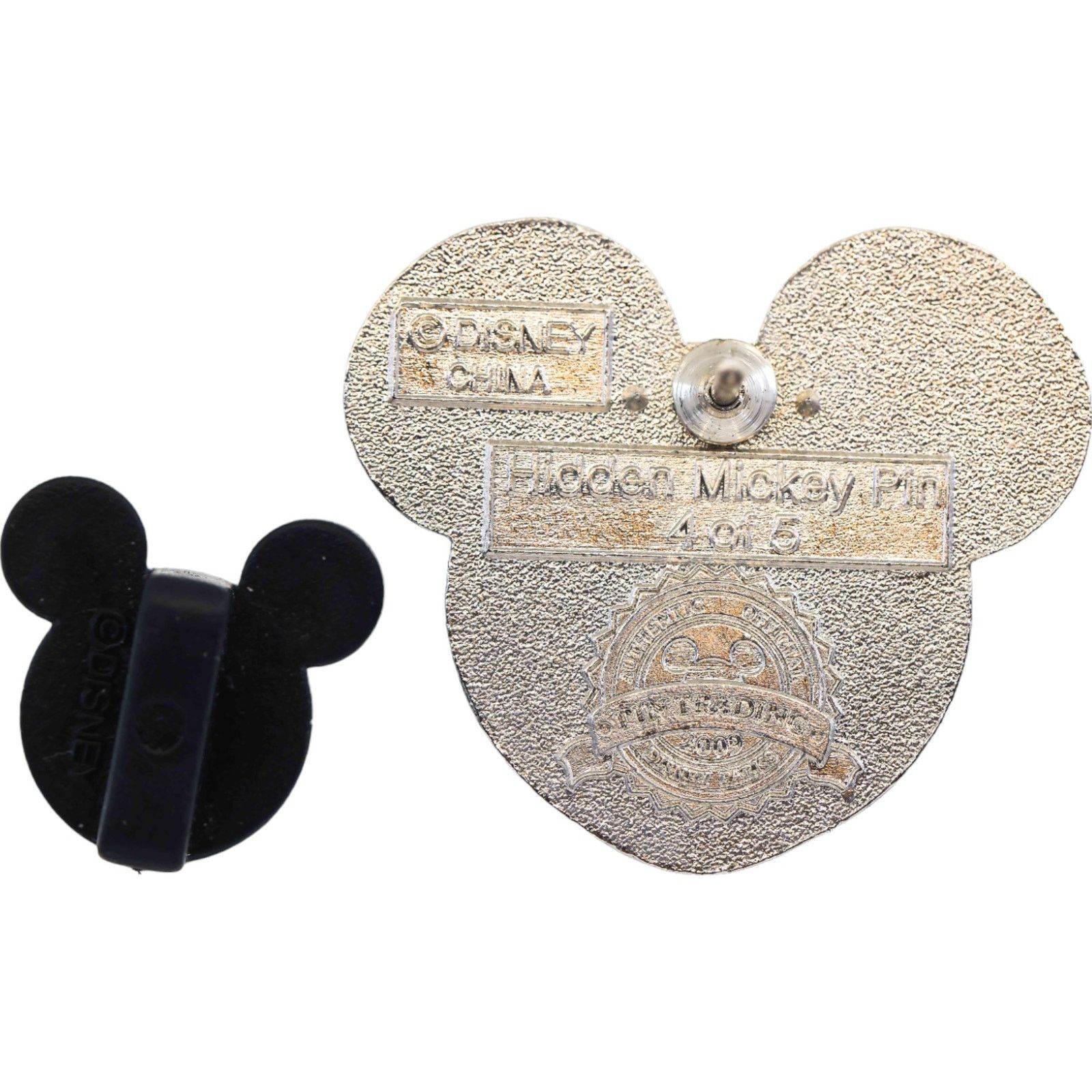 Disney Disney Hidden Mickey Colorful Mickeys Blue #4 of 5 2009 Pin Size ONE SIZE - 9 Thumbnail
