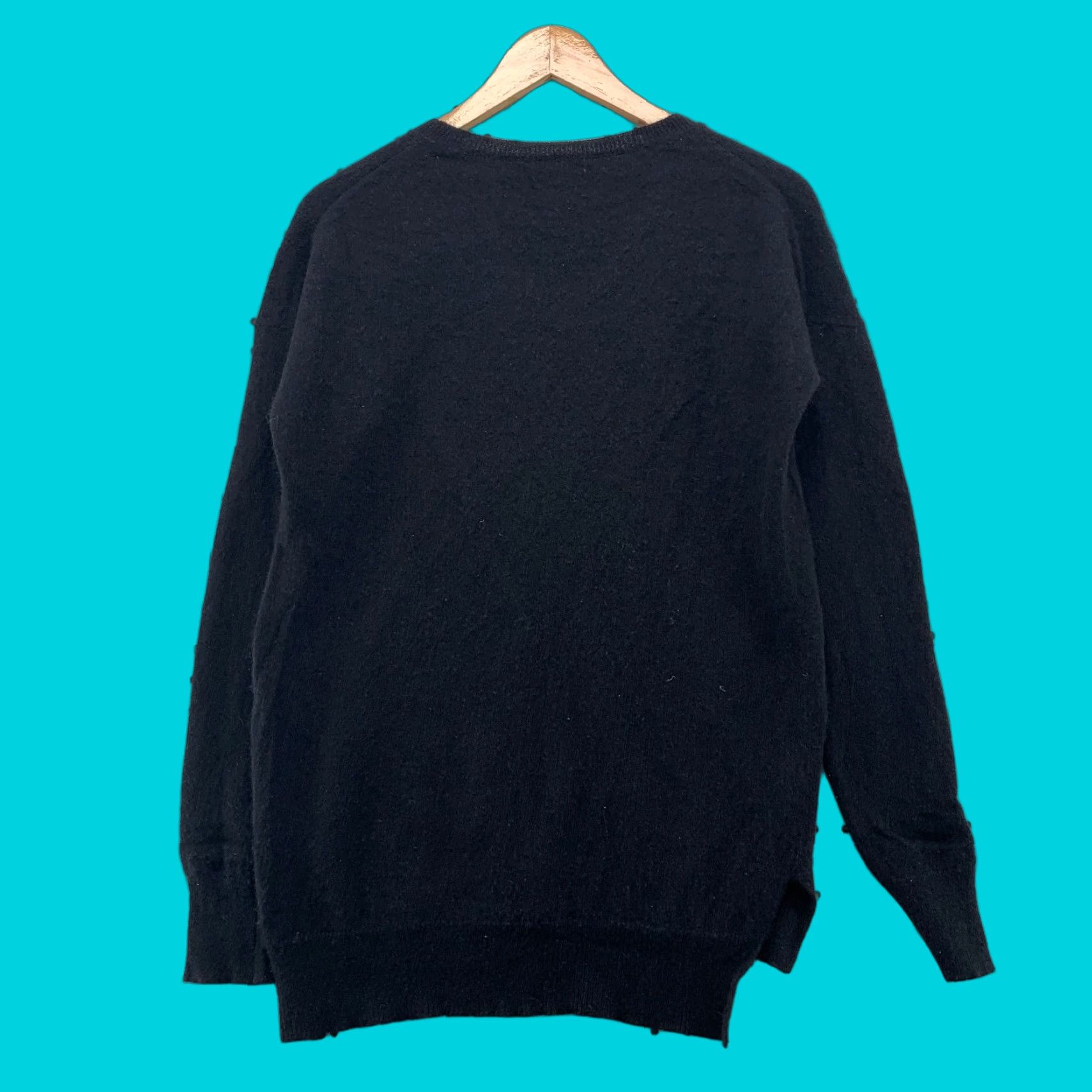 AQUA Aqua 100% Cashmere Sweater Womens M Black Crew Neck Long Sleeve Pullover Casual Winter Knit Regular Pattern: Solid Size M / US 6-8 / IT 42-44 - 1 Thumbnail
