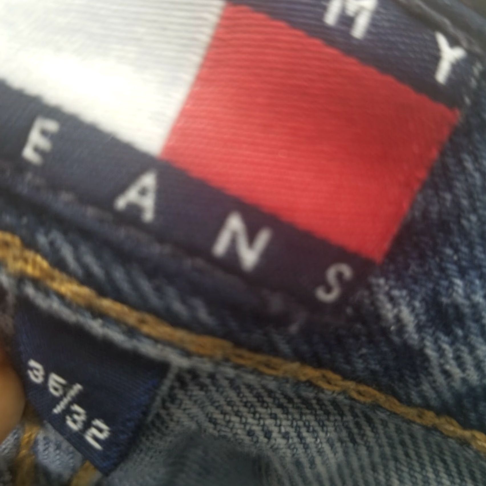 Tommy Hilfiger VINTAGE Tommy Hilfiger Jeans 36X32 Denim Blue Mens 90s Big Flag Straight Jeans Size US 36 / EU 52 - 6 Thumbnail