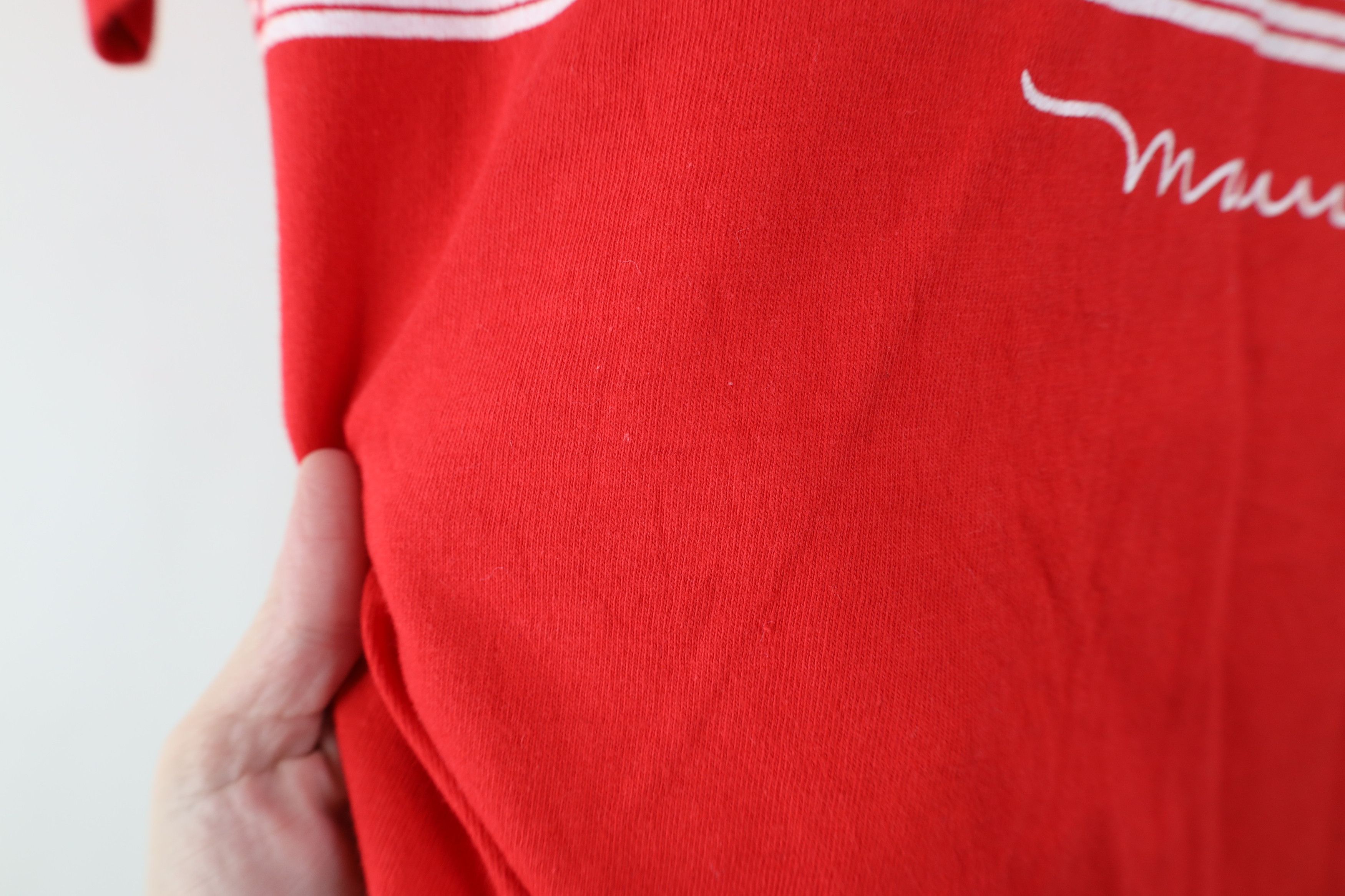 Vintage Vintage 70s Streetwear Maui Hawaii Whale T-Shirt Red USA Size M / US 6-8 / IT 42-44 - 6 Thumbnail