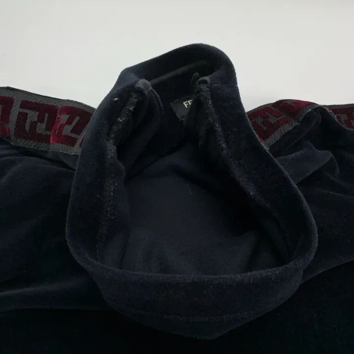 Fendi Fendi FW21 Black Logo Sweatshirt for Men -2507 Size US M / EU 48-50 / 2 - 4 Thumbnail