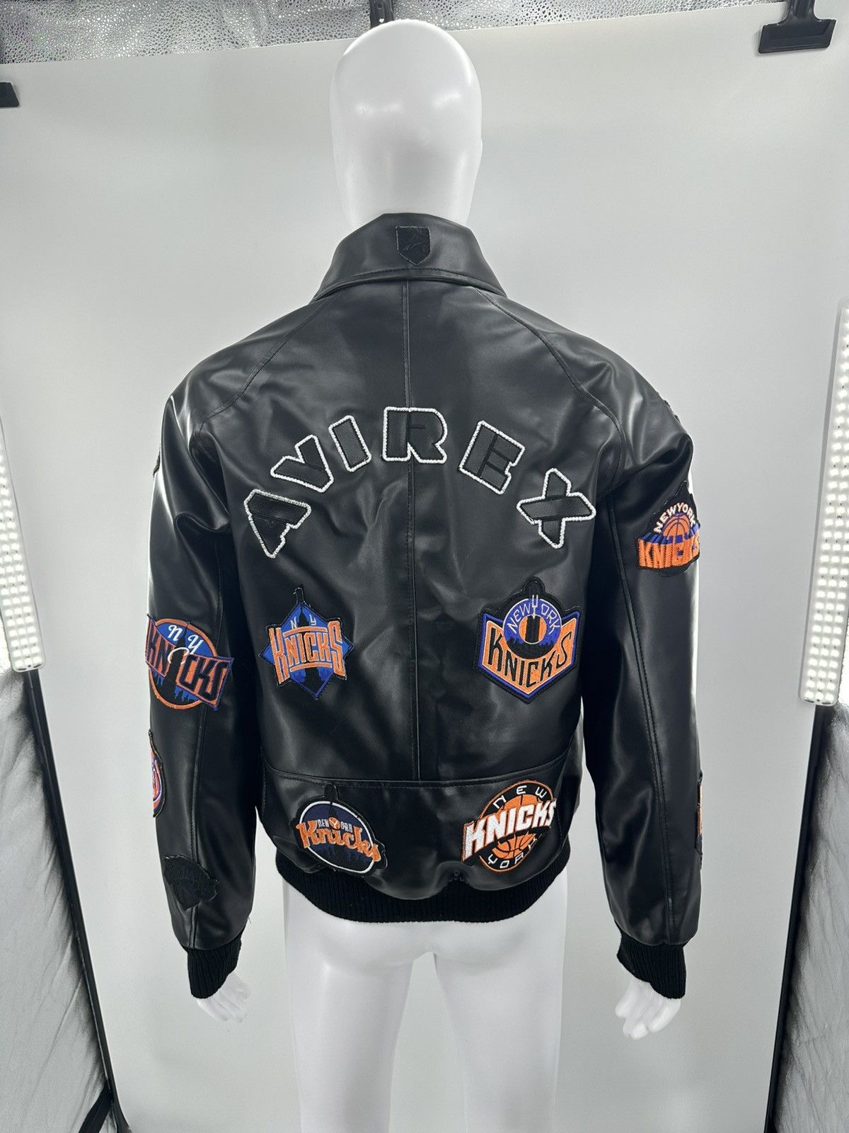 Avirex Avirex x NY Knicks Lamb Leather Varsity Jacket Size US L / EU 52-54 / 3 - 3 Thumbnail