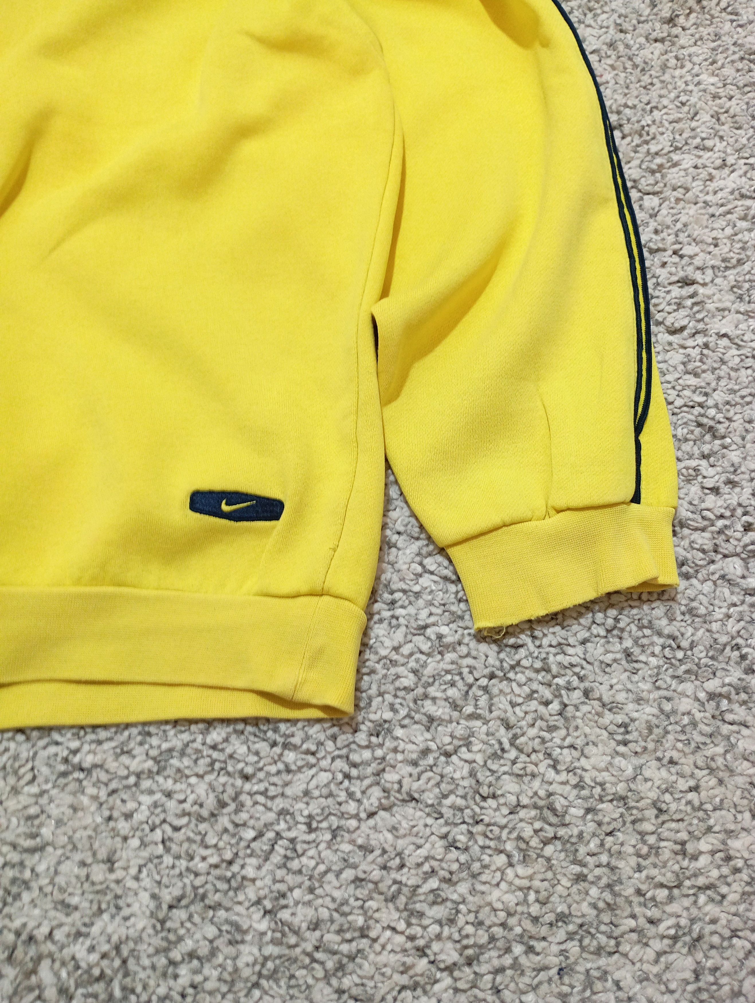 Nike Vintage Nike 90s Center Swoosh Crewneck Sweatshirt USA Size US L / EU 52-54 / 3 - 7 Thumbnail