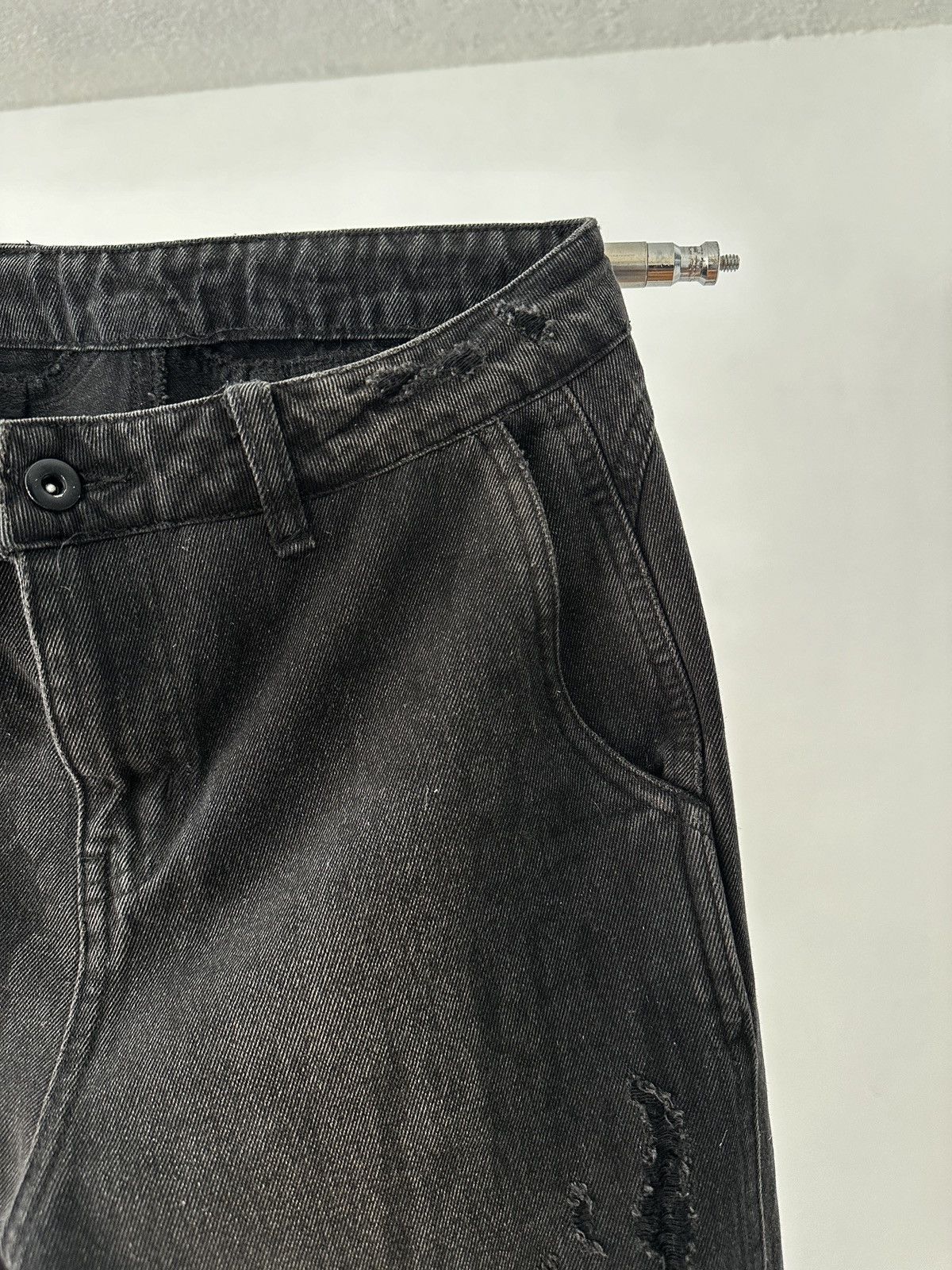 Troubled Waters Distressed wide cut denim Size US 30 / EU 46 - 2 Thumbnail