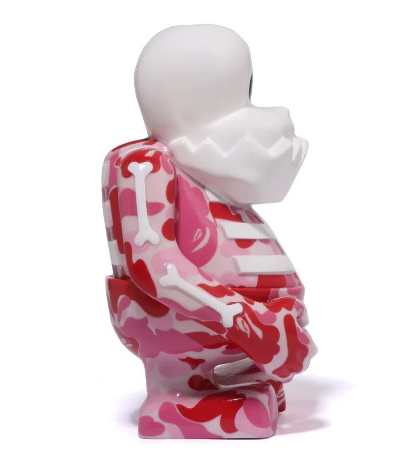 Bape Bape Bounty Hunter Figure Size ONE SIZE - 2 Thumbnail