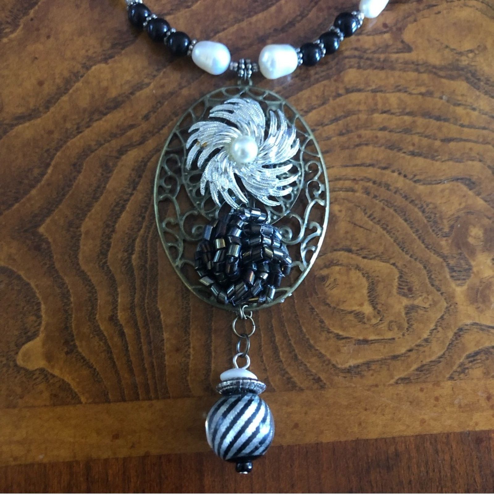 Handmade Handcrafted repurpose freshwater pearl black onyx necklace Size ONE SIZE - 9 Thumbnail