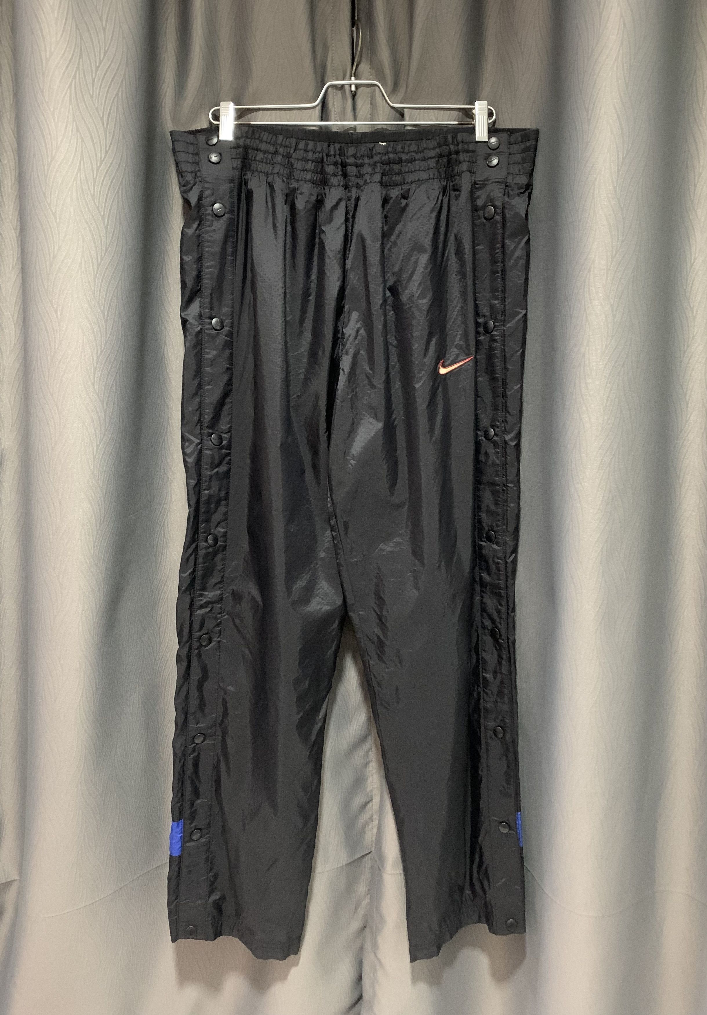 Nike Vintage Nike Swoosh Tearaway Baggy Nylon Track Pants 90s Size US 34 / EU 50 - 1 Thumbnail