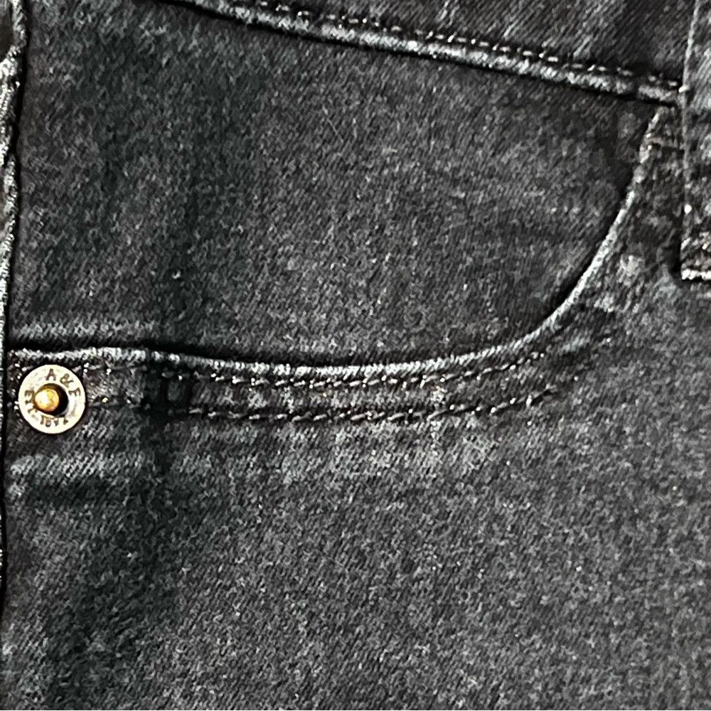 Abercrombie & Fitch Abercrombie & Fitch Distressed Skinny Faux Pocket Jeans Wom Size 29" - 5 Thumbnail