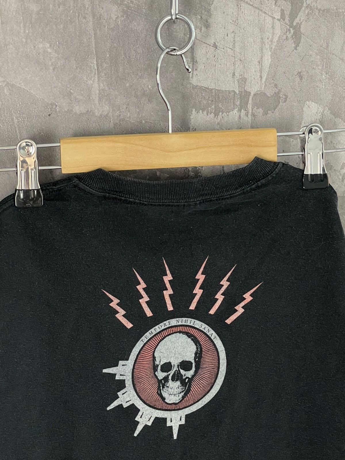 Band Tees × Vintage Vintage Arch Enemy Punk Rock Y2K T-Shirt Size US S / EU 44-46 / 1 - 8 Thumbnail