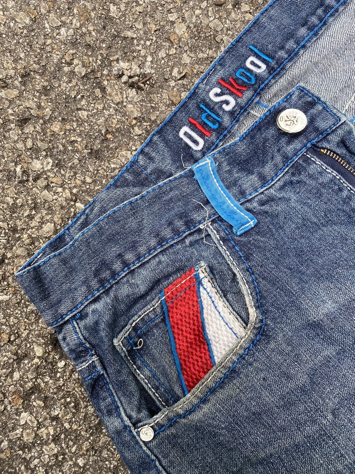 Southpole Vintage Y2K Baggy Faded Blue Jeans Embroidered Old Skool Size US 32 / EU 48 - 6 Thumbnail