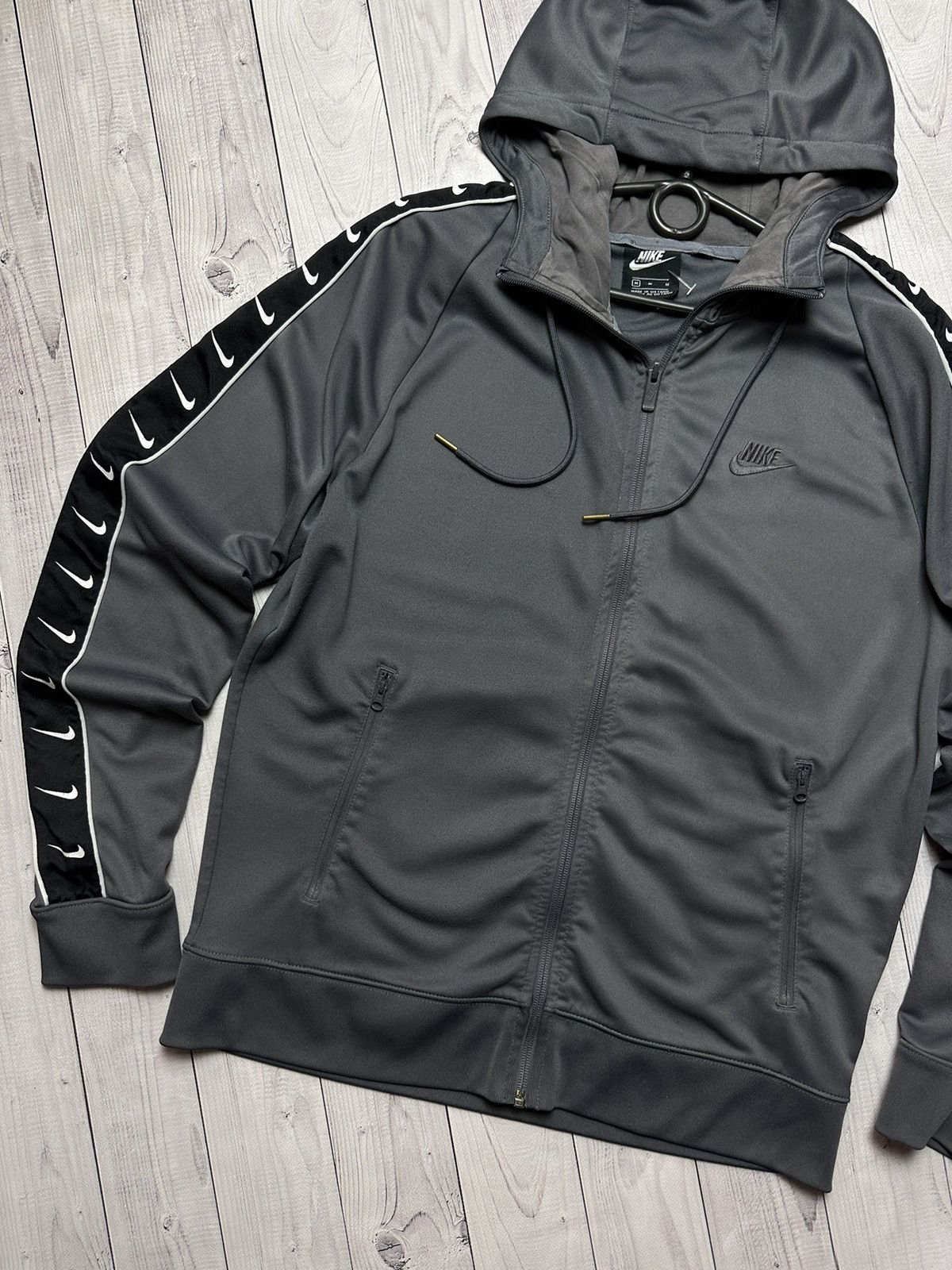 Nike × Vintage Vintage Nike Track suit swoosh logo grey size M Size US M / EU 48-50 / 2 - 4 Thumbnail