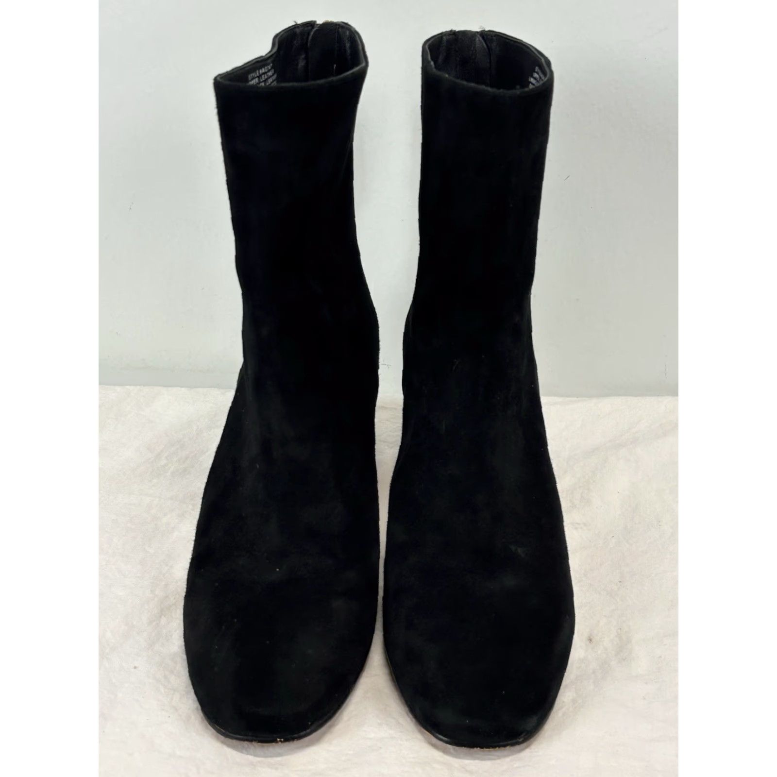 J.Crew J. Crew Black Suede Ankle Boots Sz 10 Women’s Back Zip Block Heel Classic Bootie Women Shoes Size US 10 / IT 40 - 3 Thumbnail