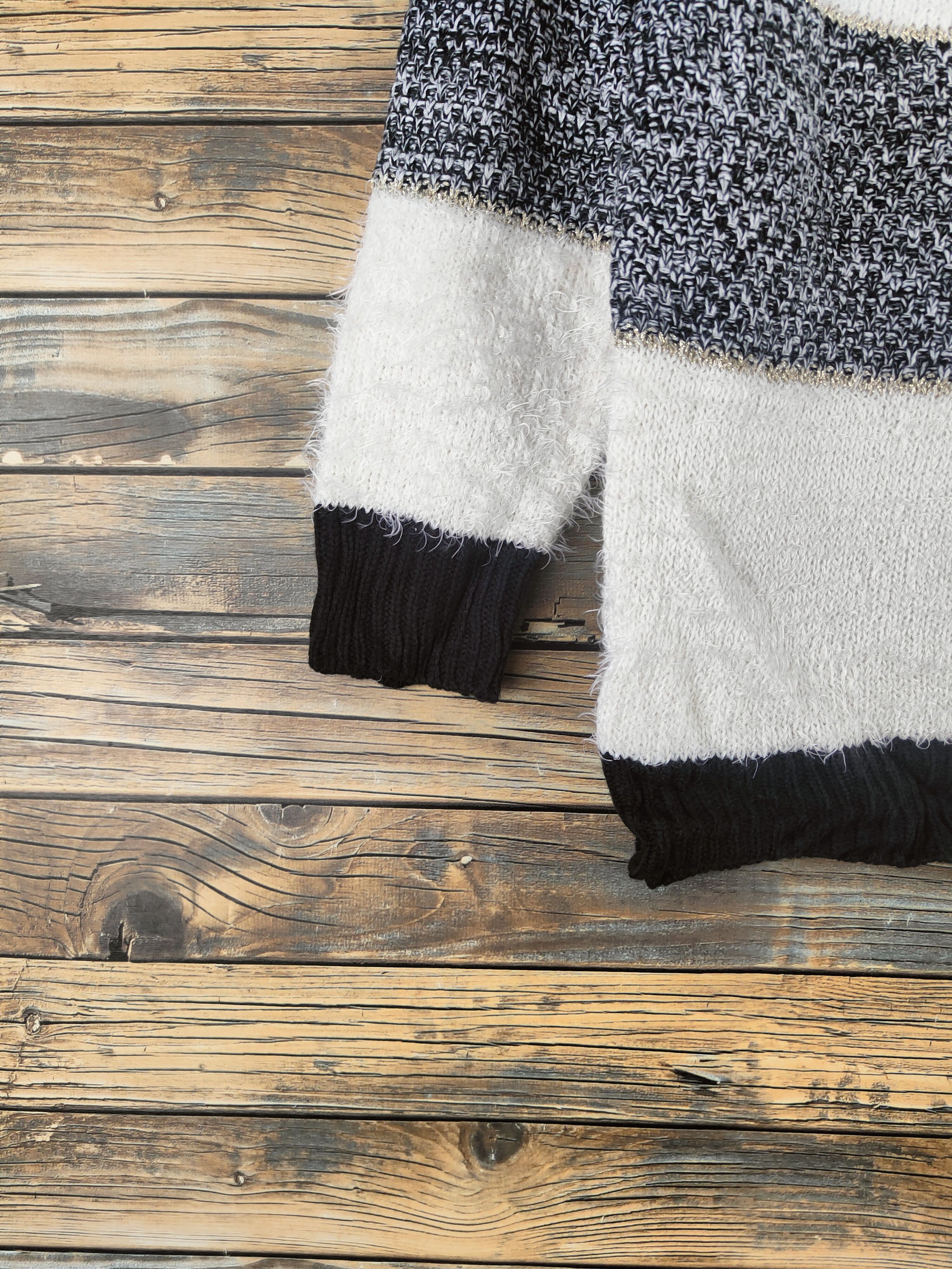 Japanese Brand DL HK Works London Black White Fur Mohair Knitwear #46-908 Size M / US 6-8 / IT 42-44 - 4 Thumbnail