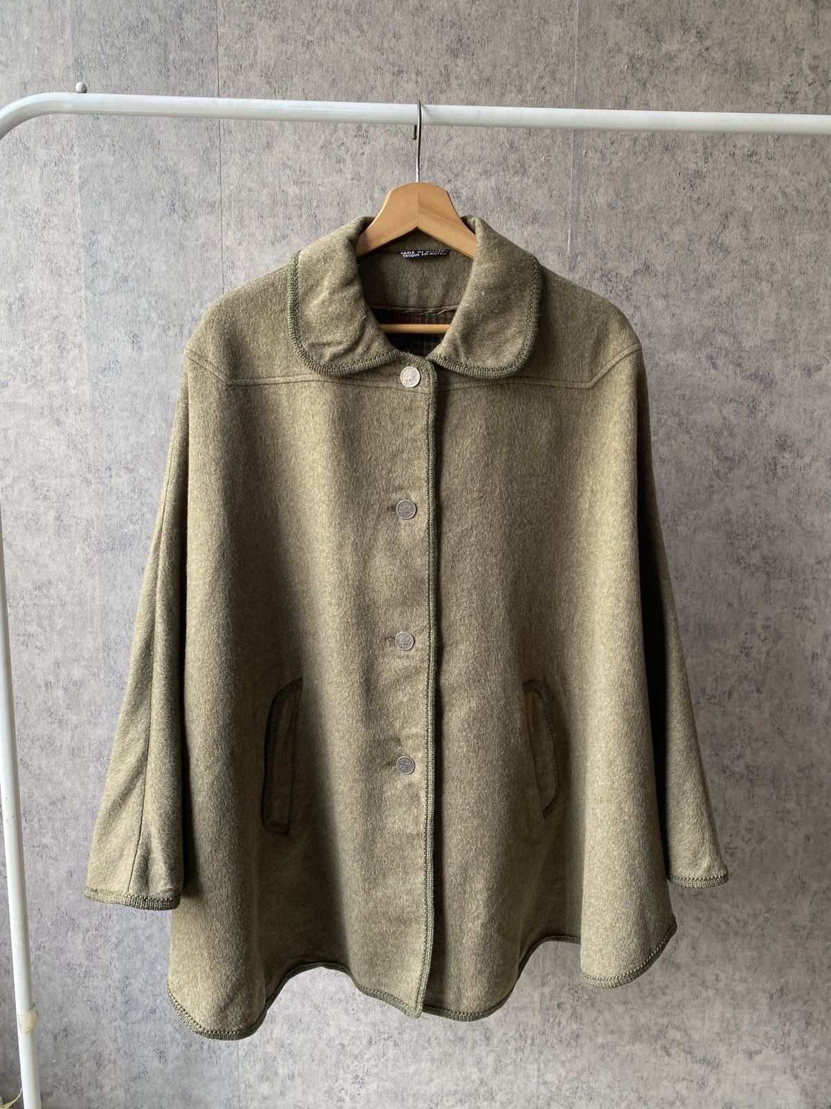 Vintage Vintage Steinbock Himalaya Wool Cloak Cape Austria Size US XXL / EU 58 / 5 - 1 Thumbnail