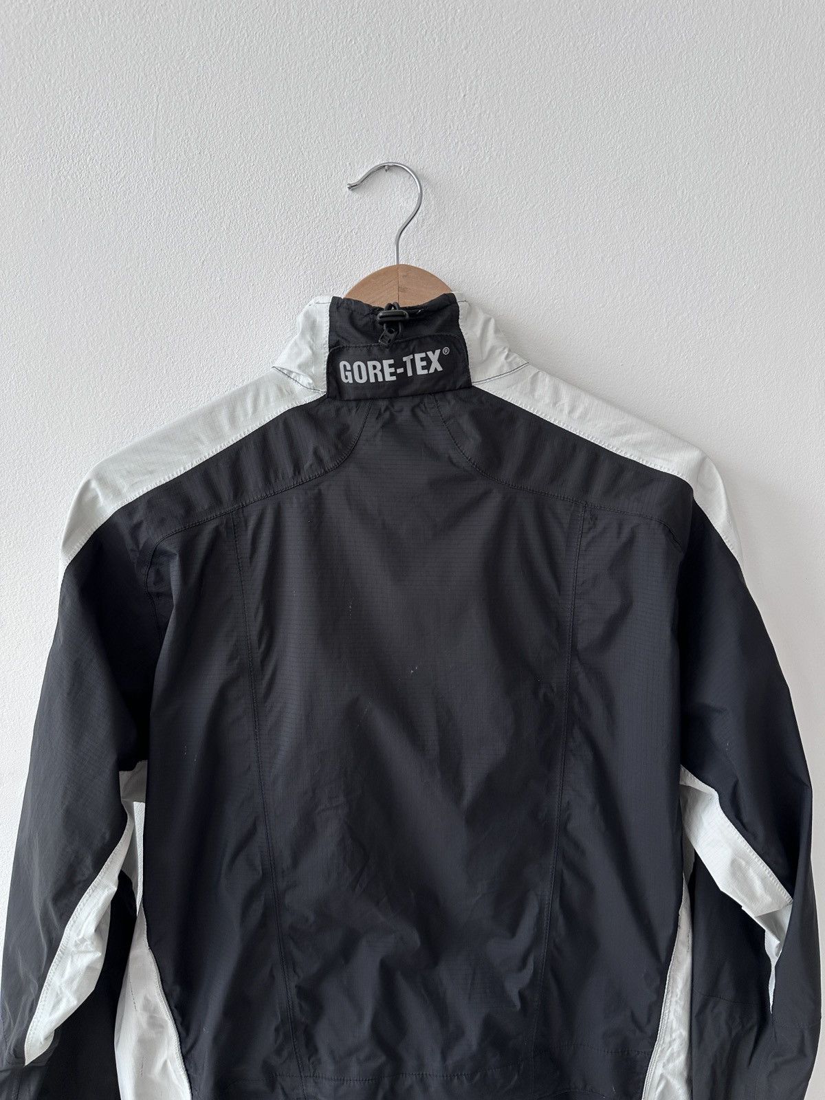 GOREWEAR × Goretex Gore Bike Wear gore Tex jacket Size US M / EU 48-50 / 2 - 18 Thumbnail